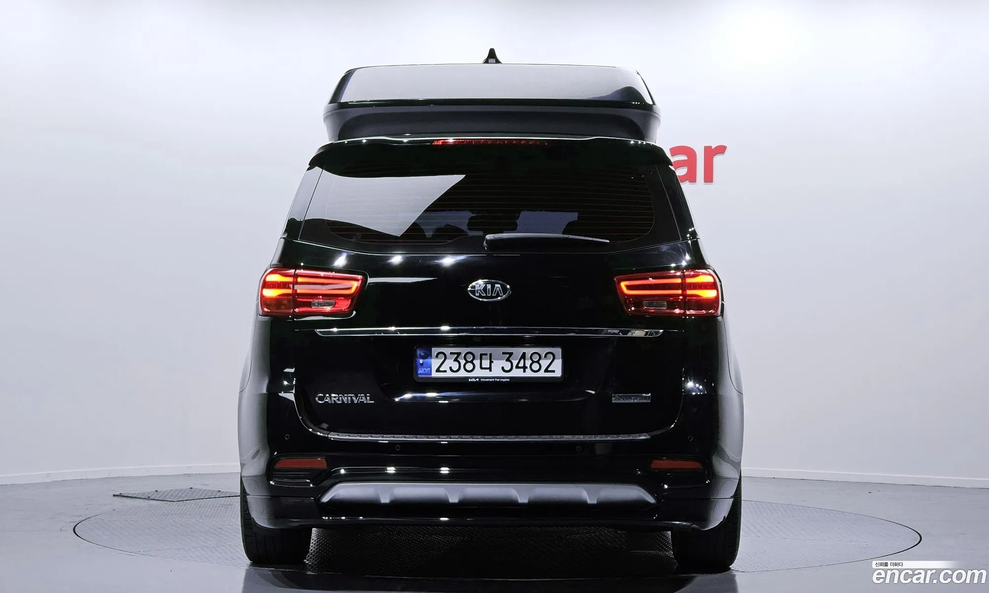 Kia Carnival Iii 9-Seater High Limousine 2019 - фотография 17941527