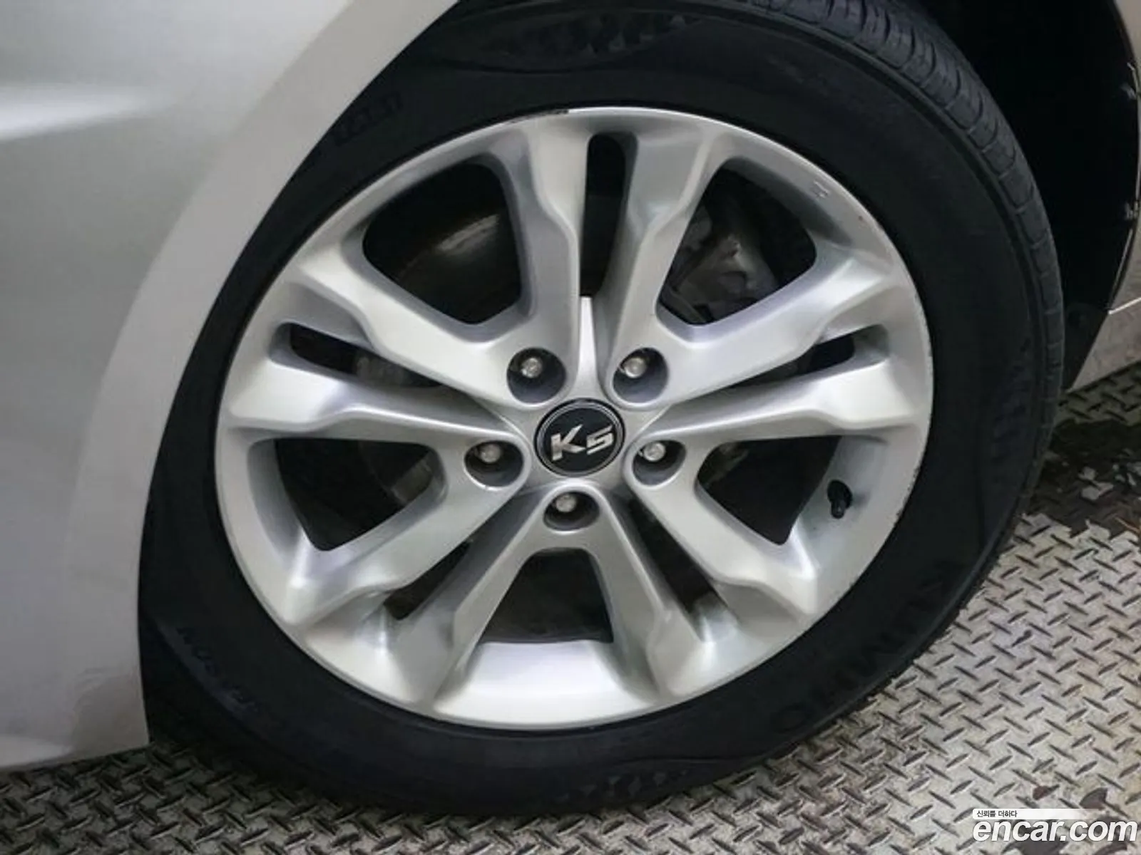 Kia K5 I Lpi Prestige 2011 - фотография 17440434