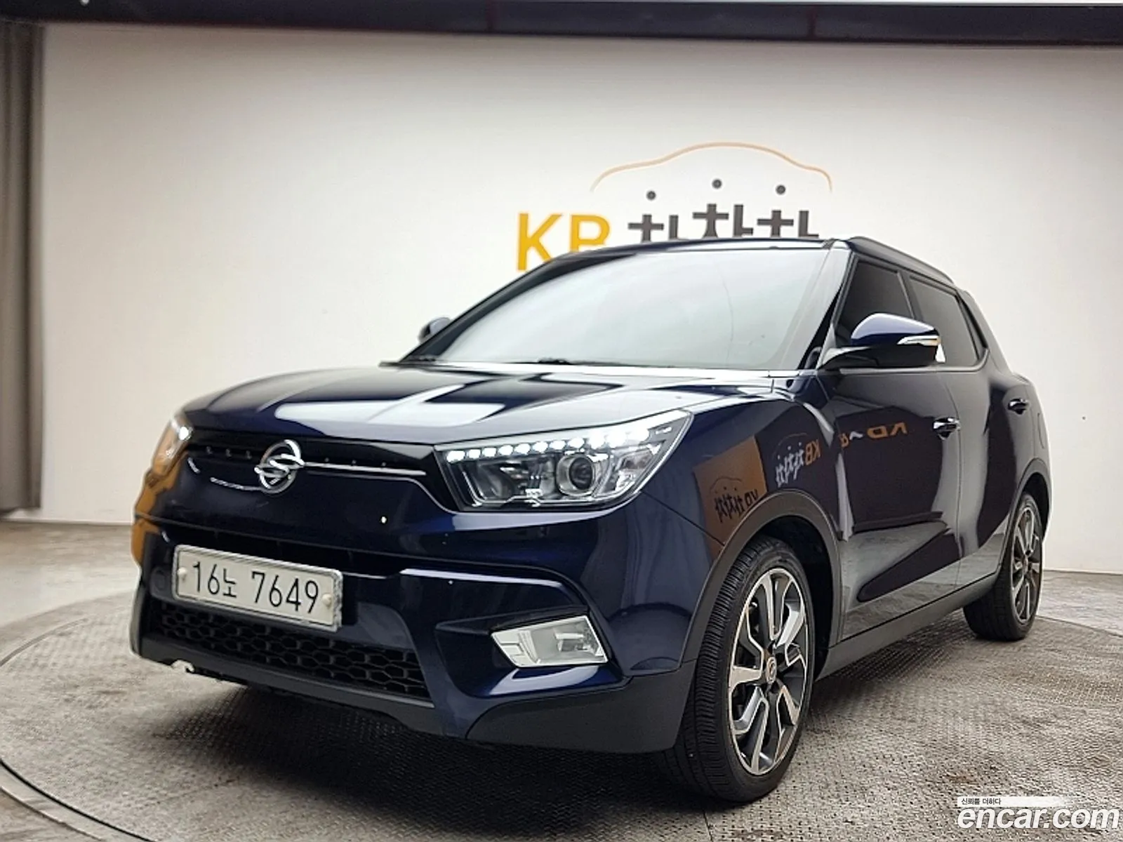 Ssangyong Tivoli Tivoli Diesel Vx 2Wd 2015 - фотография 14755480