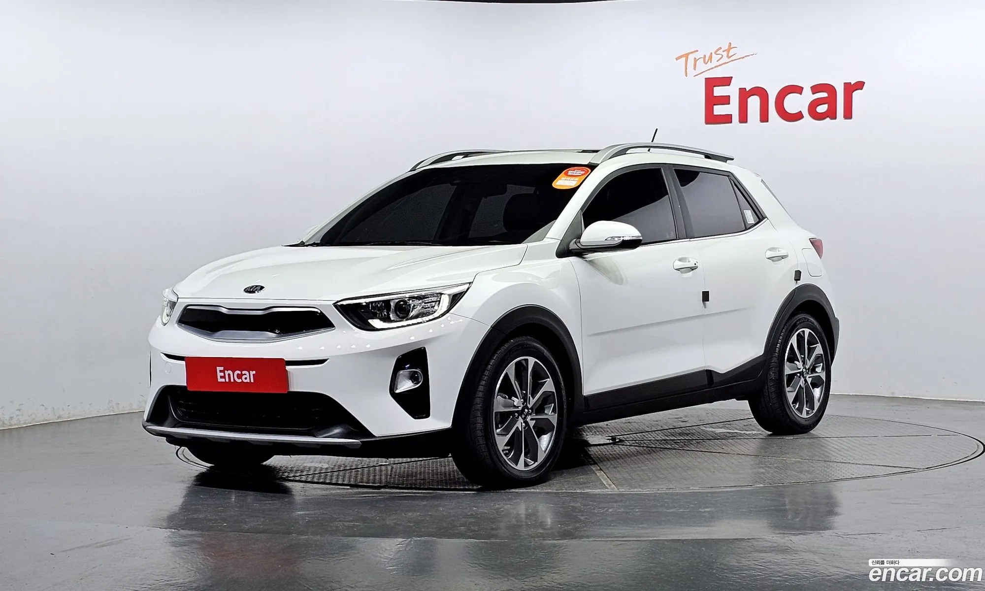Kia Stonic Stonic Diesel 16 2018 - фотография 16298518