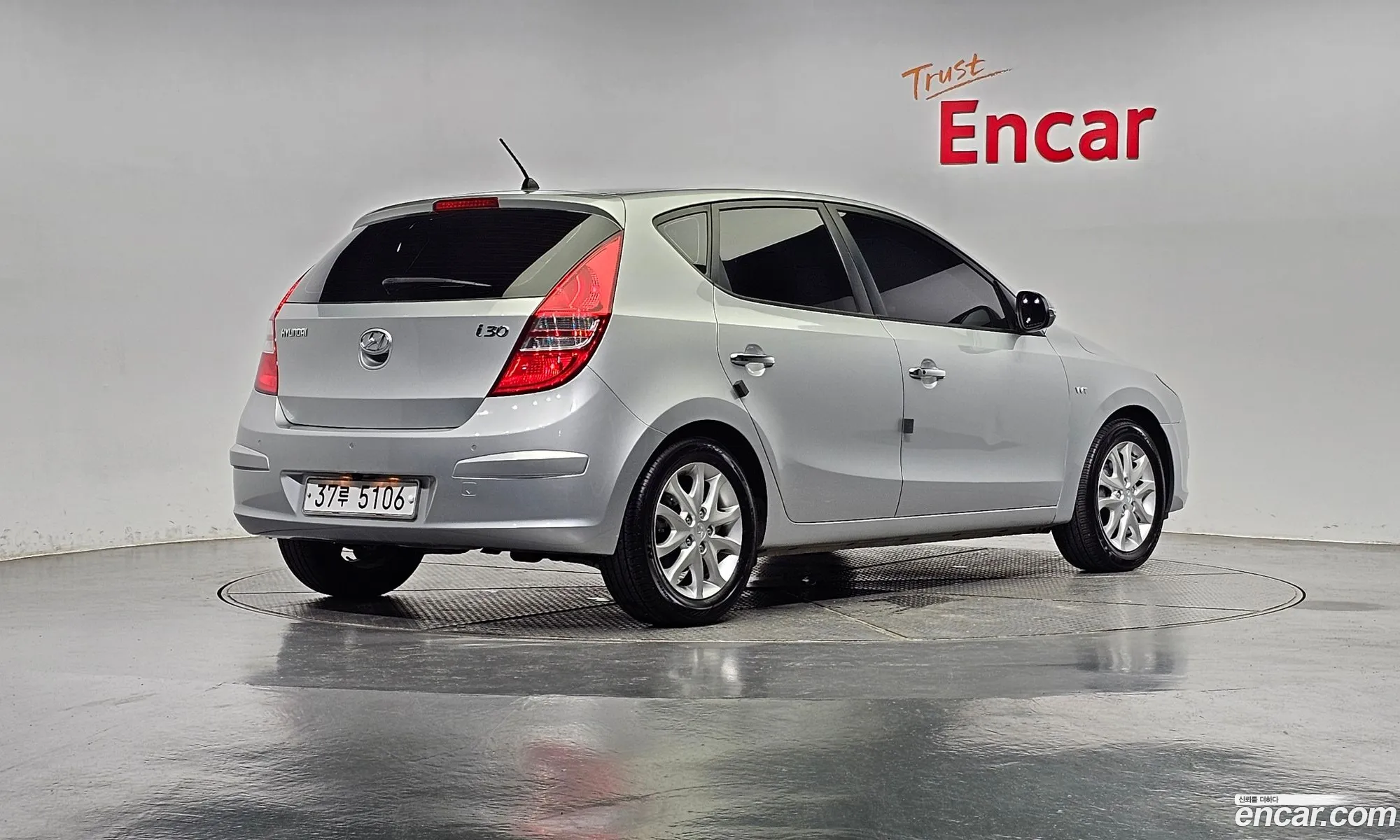 Hyundai I30 I 16 Vvt Premier 2009 - фотография 14699168