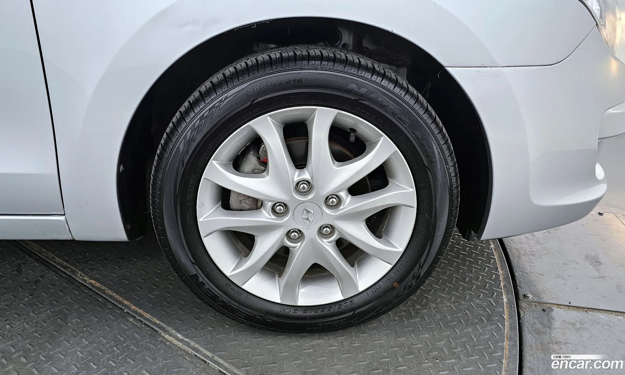 Hyundai I30 I 16 Vvt Premier 2009 - фотография 14699171