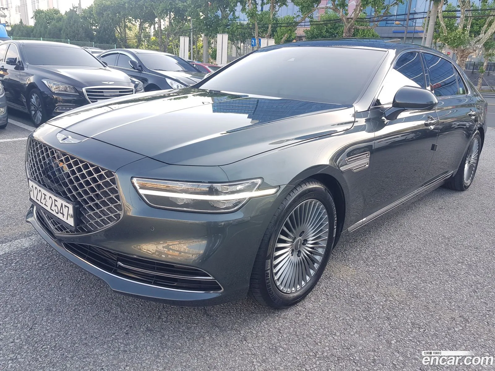 Genesis G90 I 33T Awd 2019 - фотография 131424