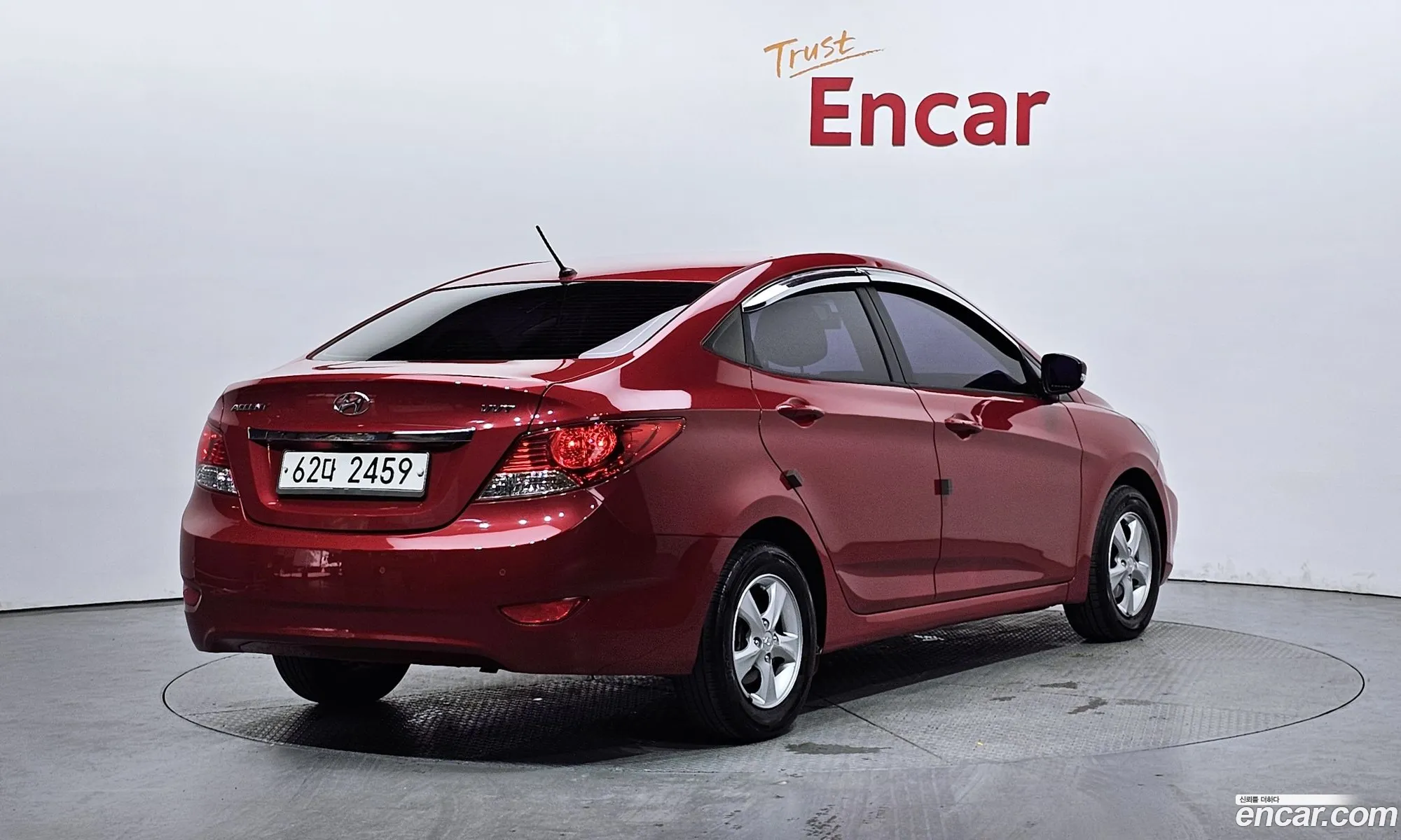 Hyundai Accent 14 Vvt Premier 2012 - фотография 12238307
