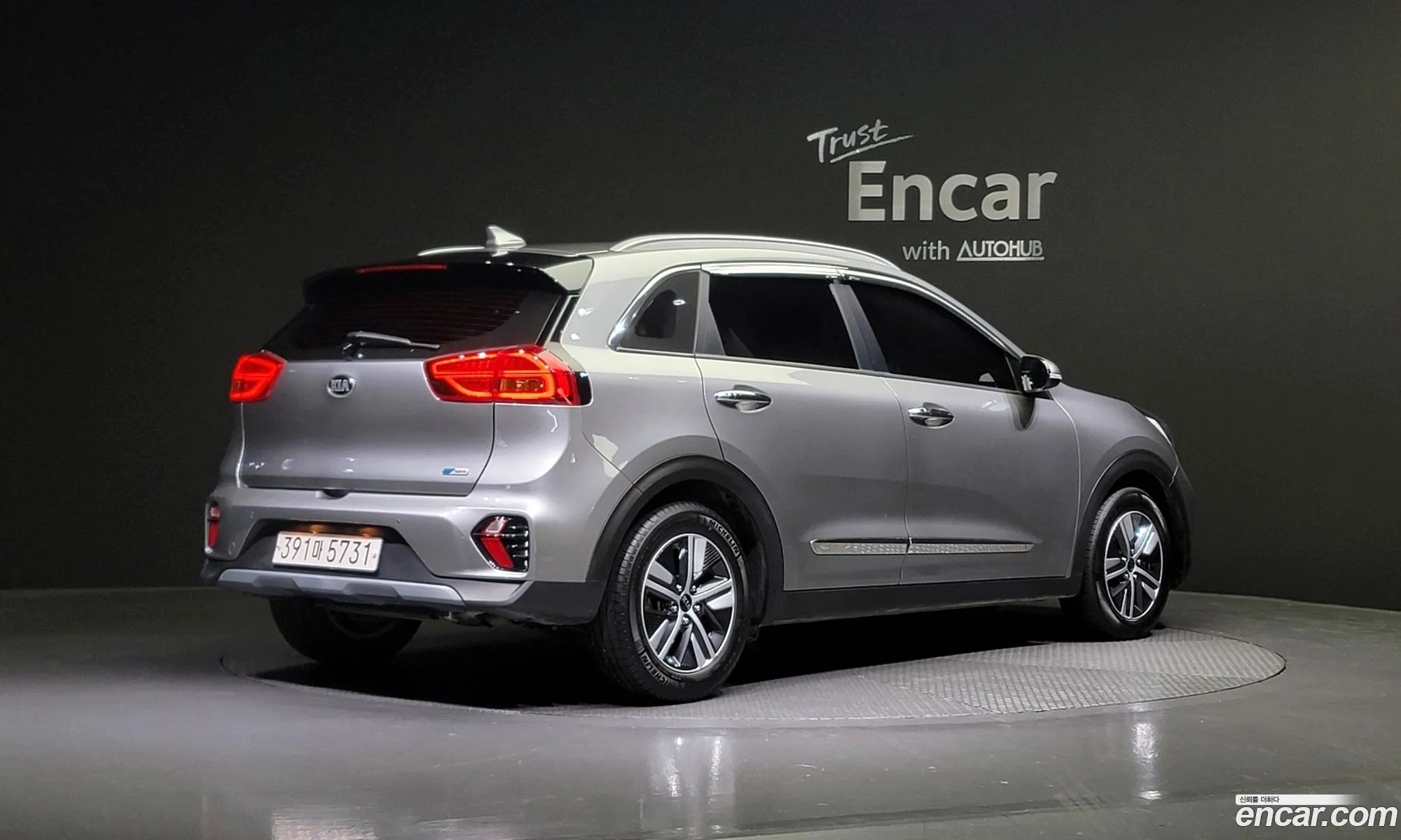 Kia Niro I 16 Hev 2020 - фотография 15698773