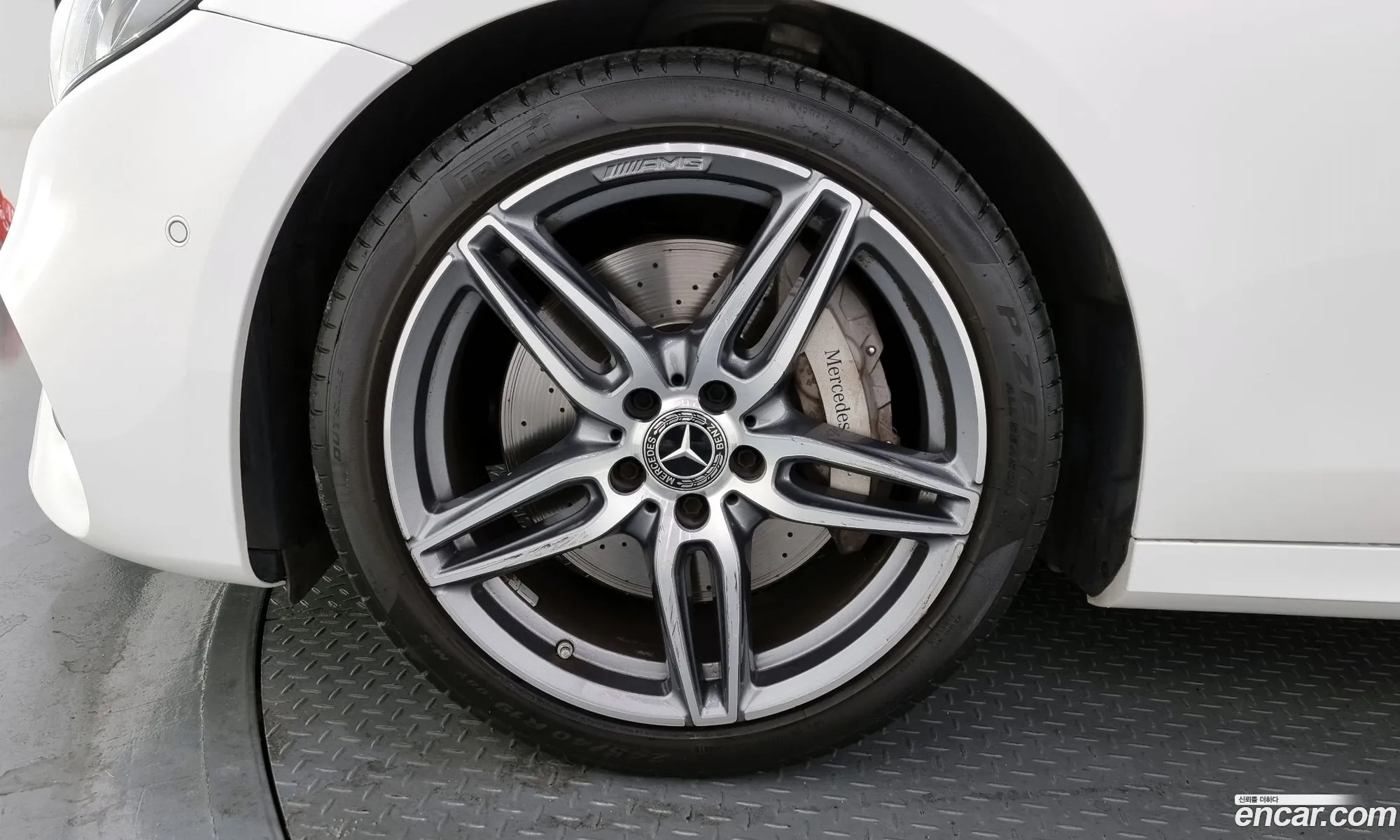 Mercedes-Benz E-Klasse V W213 S213 C238 E300 Amg Line 2019 - фотография 12476862