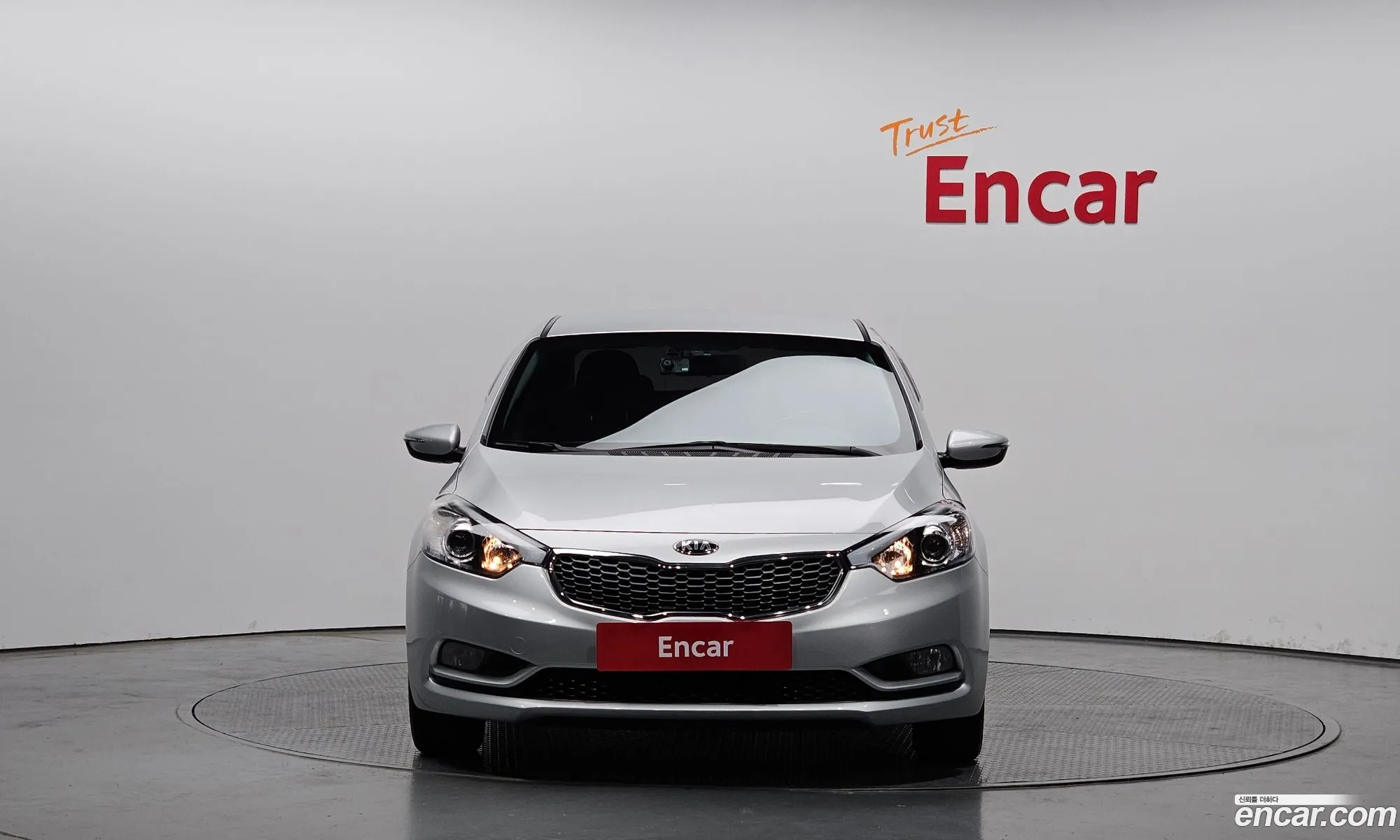 Kia K3 I Deluxe 2015 - фотография 11874258