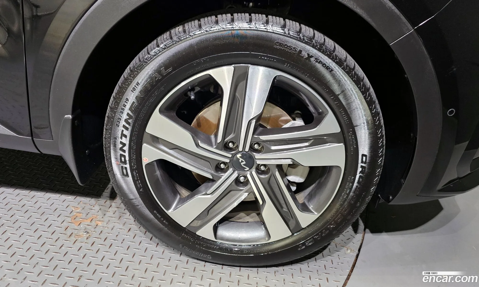 Kia Sorento Hev 16 2Wd 2023 - фотография 11874332