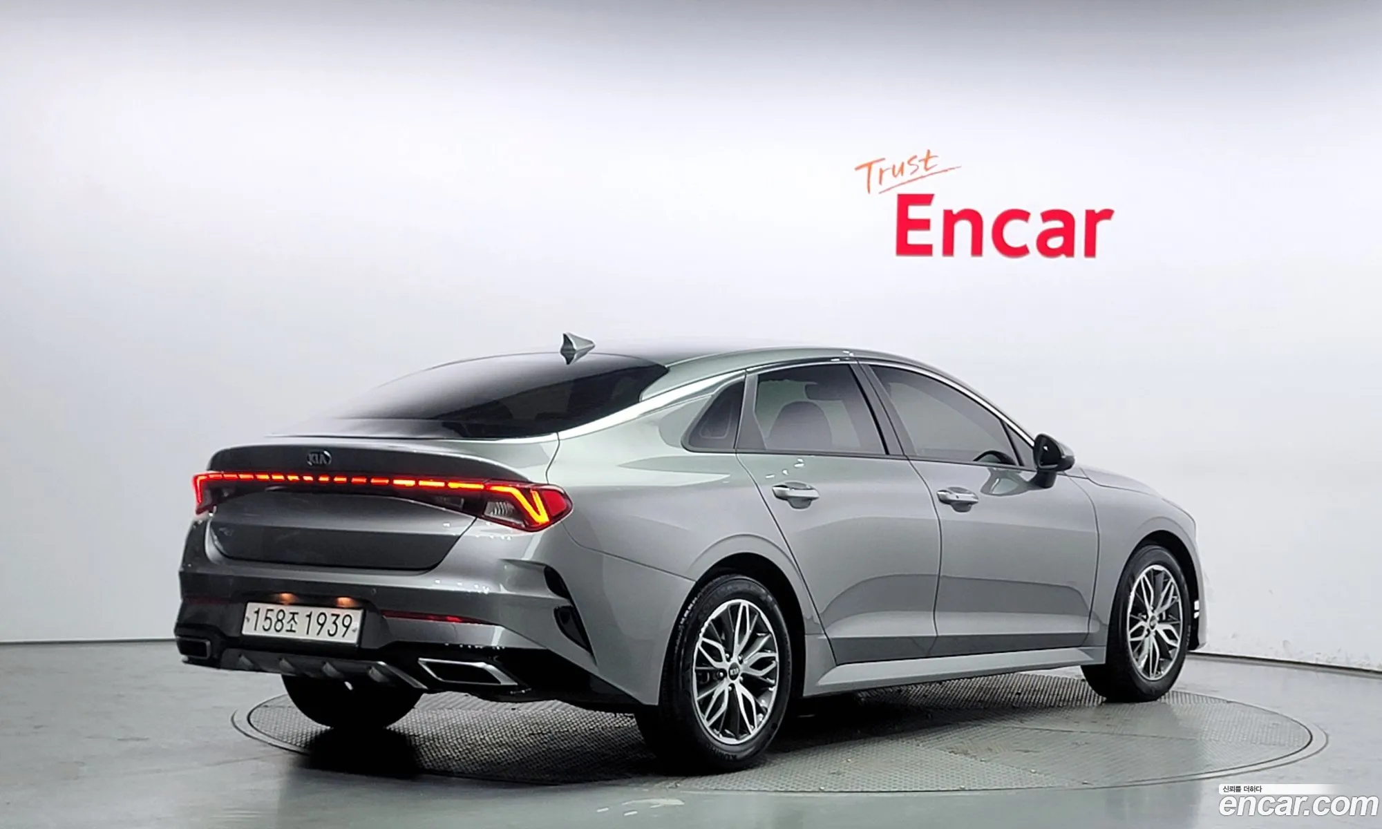 Kia K5 Ii 20 2020 - фотография 11847004