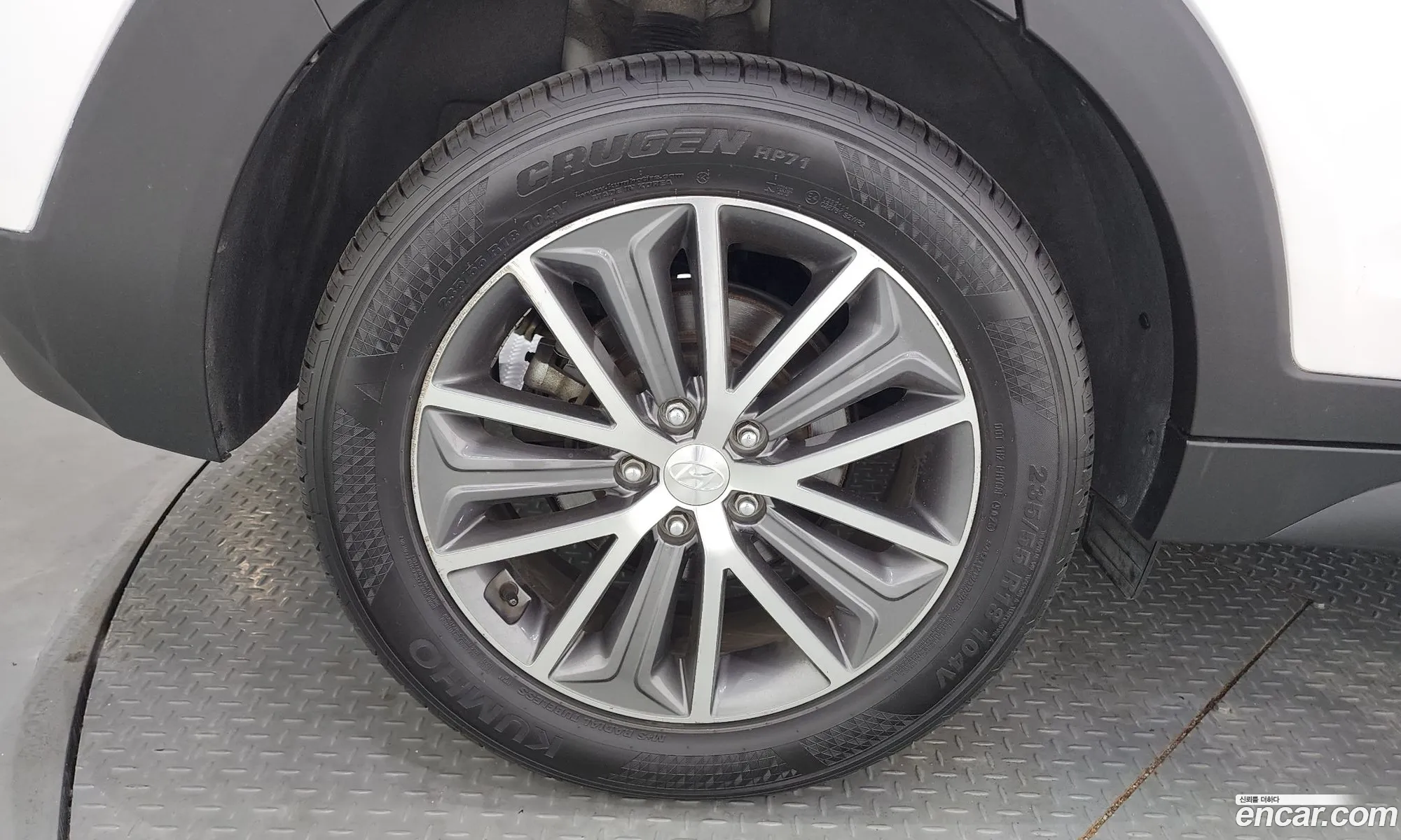 Hyundai All New Tucson Diesel 20 2Wd Modern - фотография 15807912