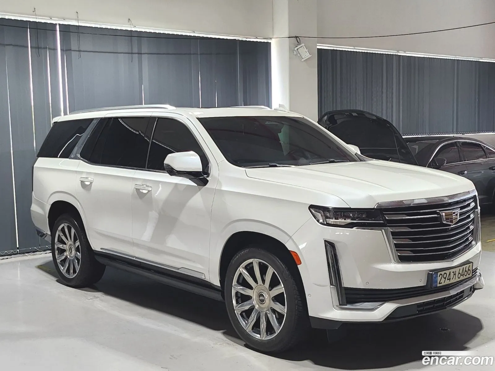 Cadillac Escalade V 62 2021 - фотография 3742055