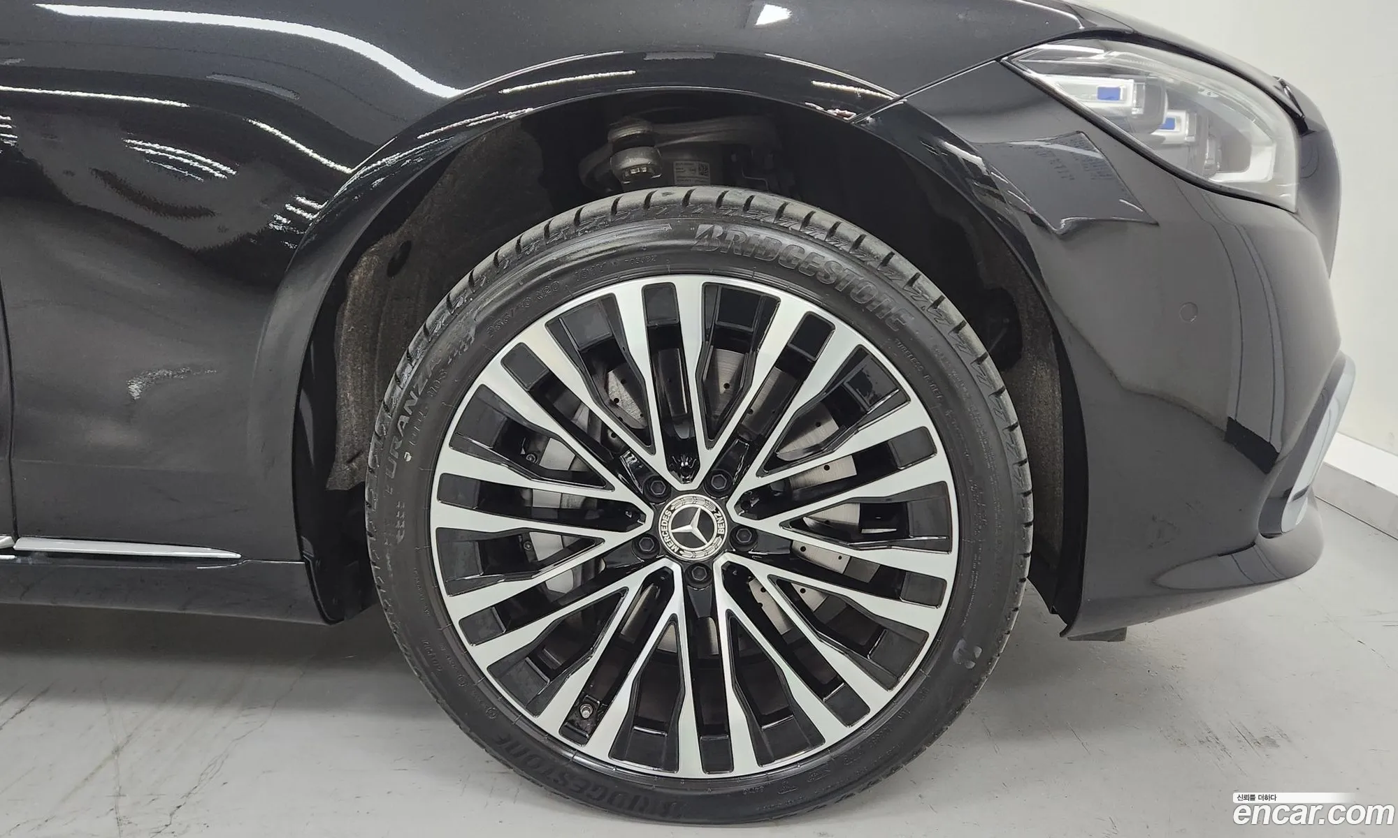 Mercedes-Benz S-Klasse S450L 4Matic 2023 - фотография 12575987