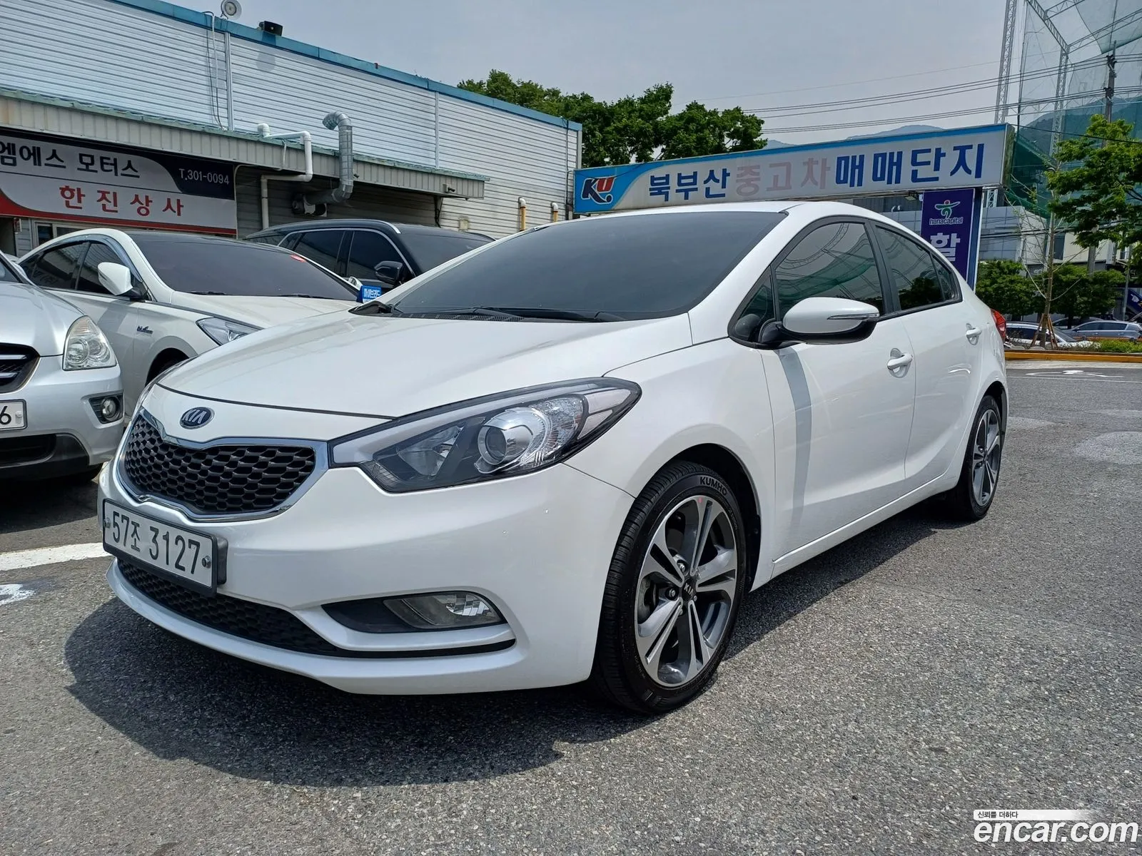 Kia K3 I Deluxe 2015 - фотография 12767971