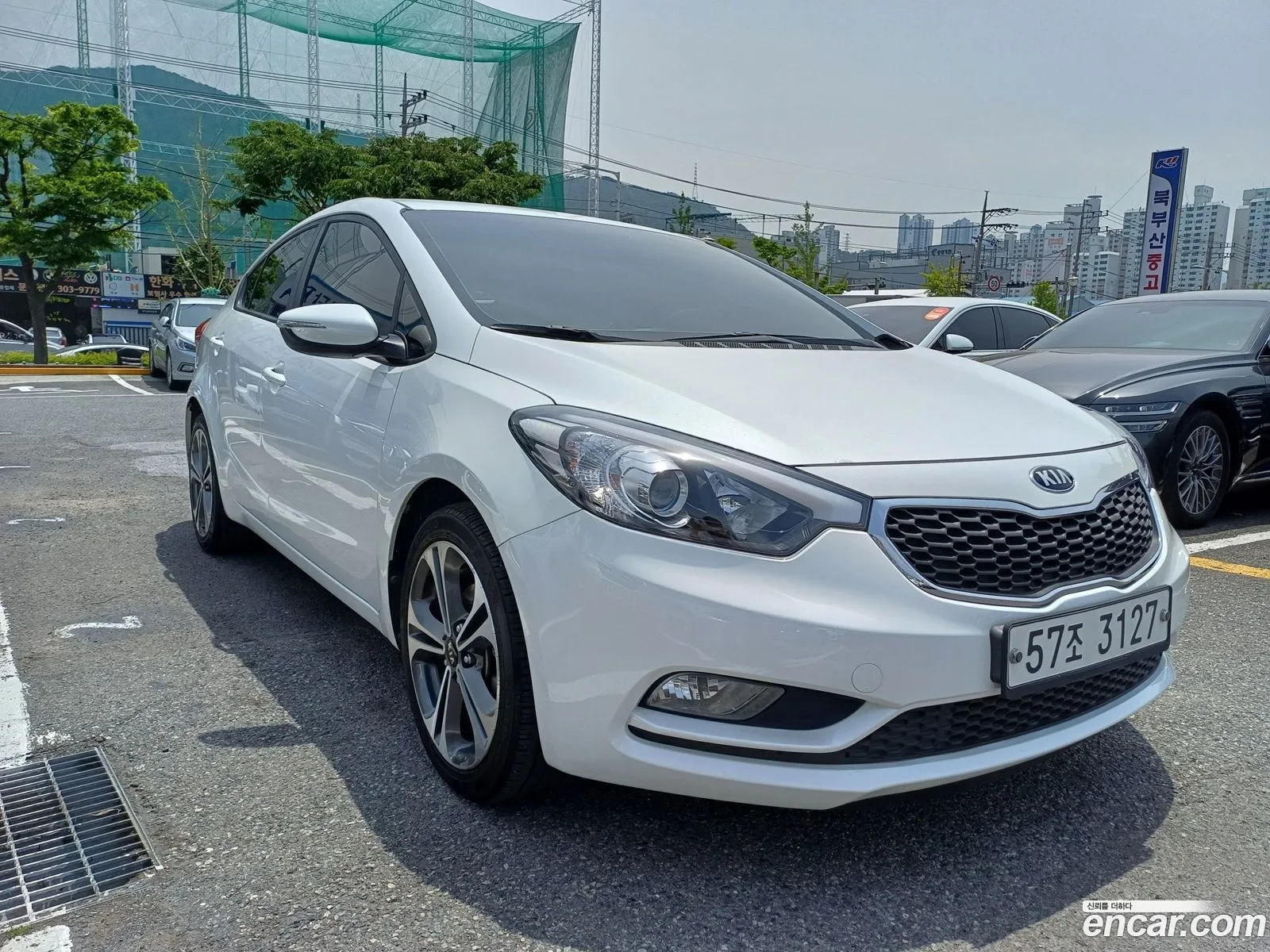 Kia K3 I Deluxe 2015 - фотография 12767972