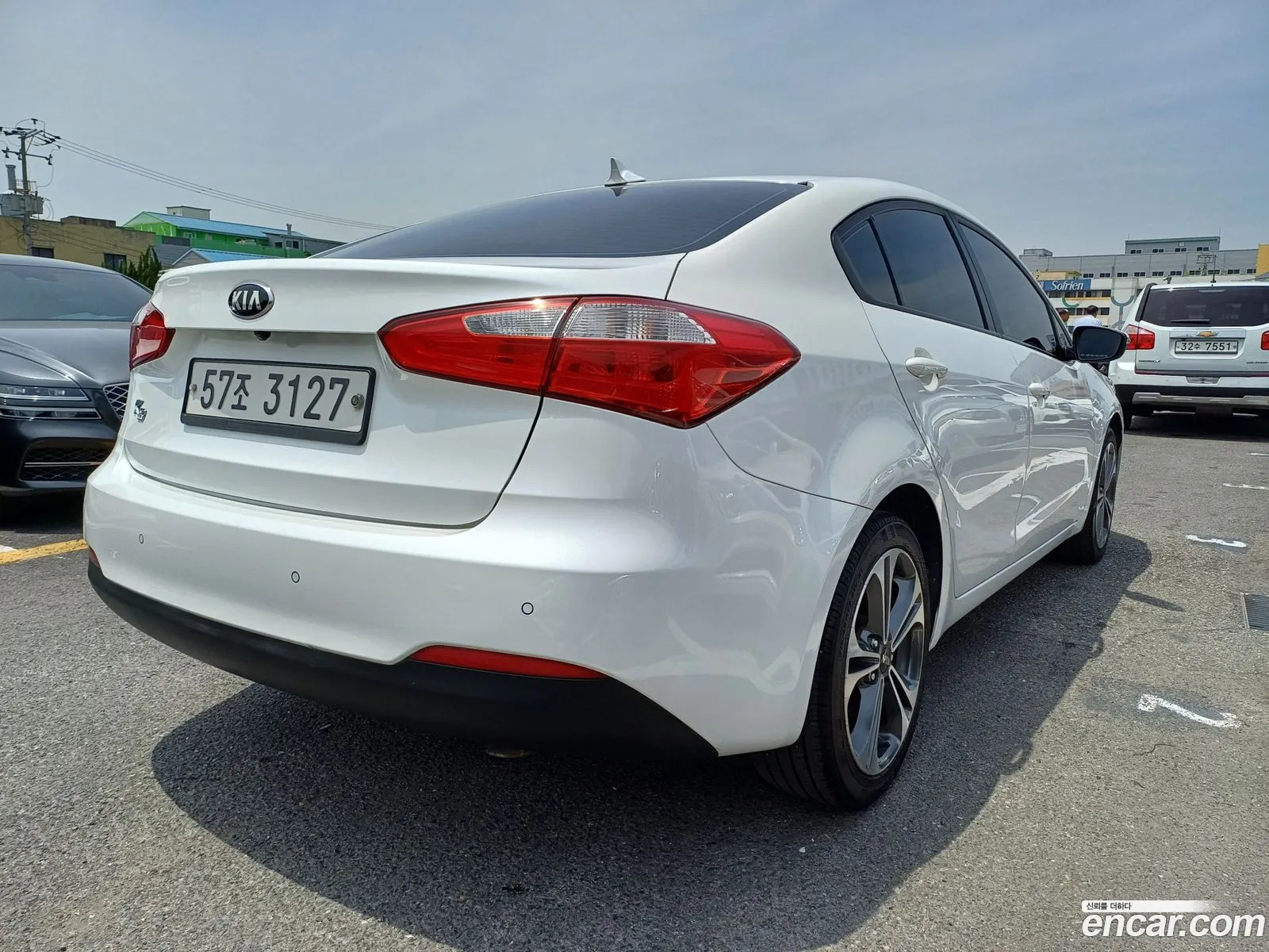 Kia K3 I Deluxe 2015 - фотография 12767975