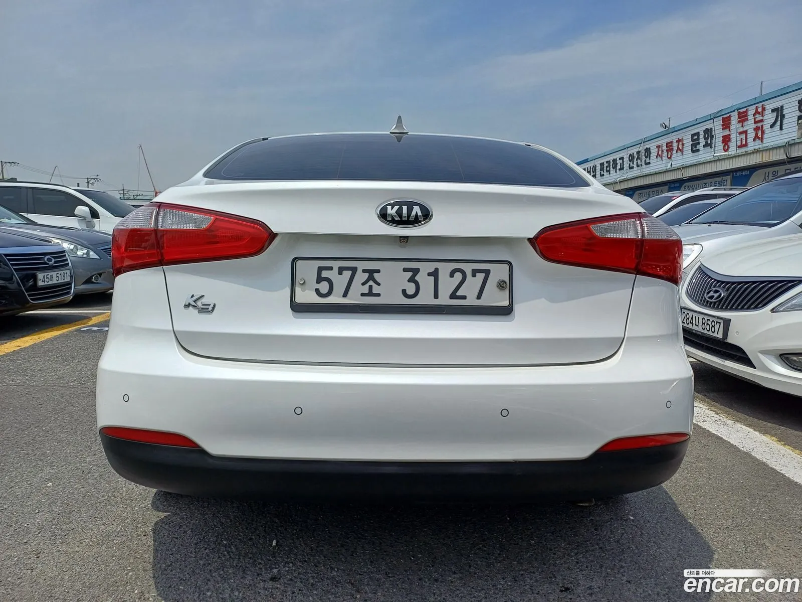 Kia K3 I Deluxe 2015 - фотография 12767976