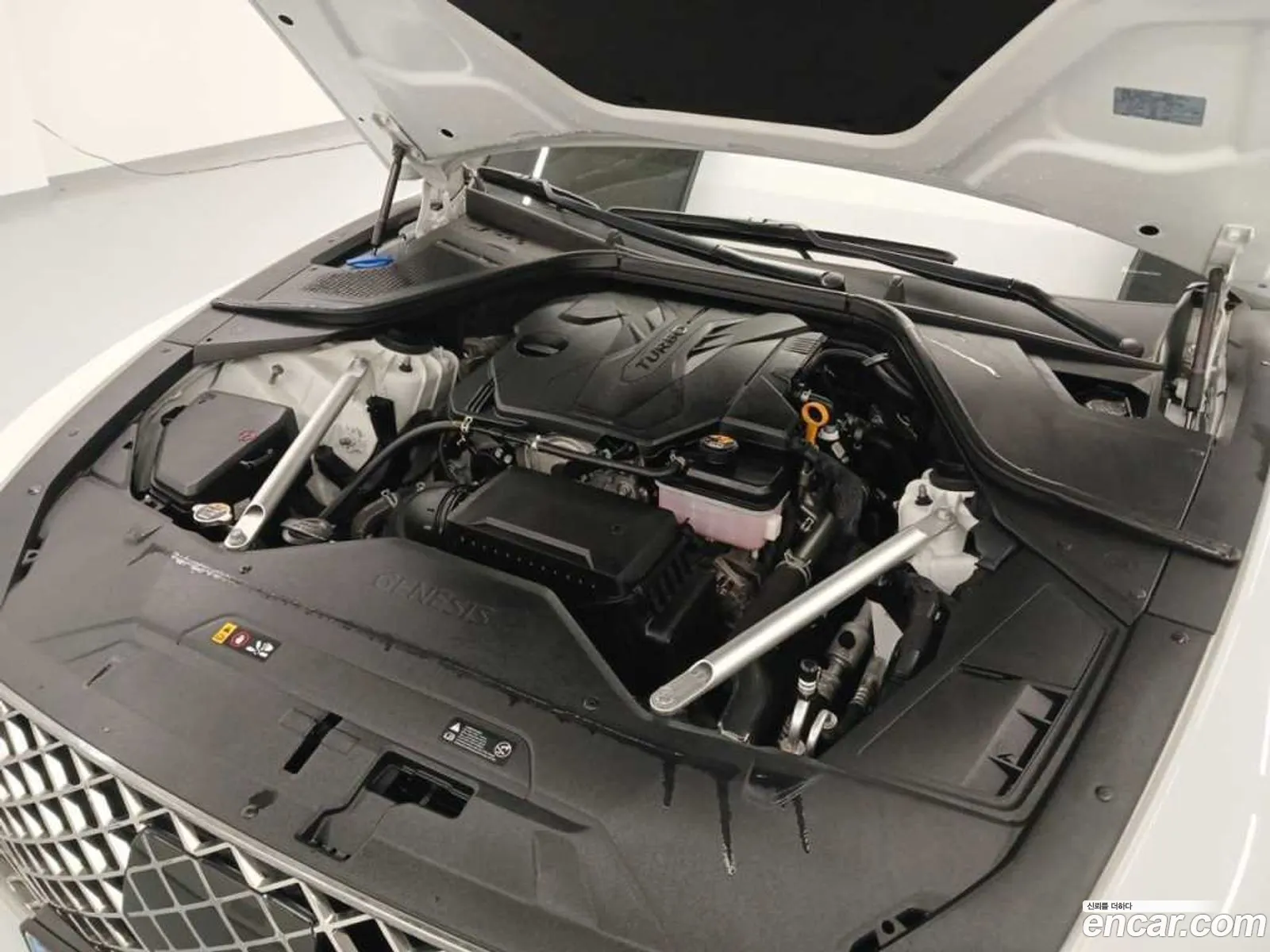 Genesis G80 Gasoline 25 Turbo Awd 2021 - фотография 11807302