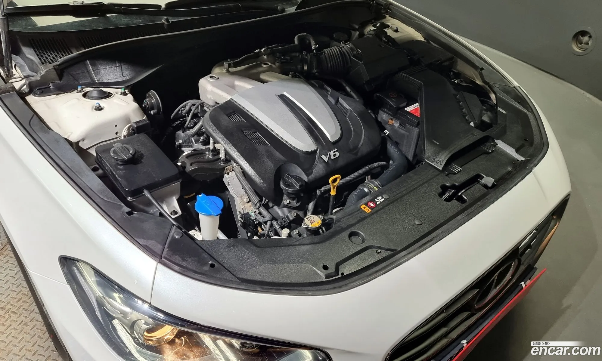 Hyundai Grandeur Vi 30 Lpi Taxi Type 2019 - фотография 14074094
