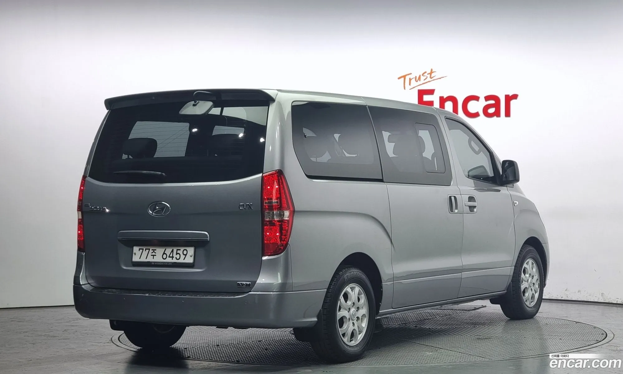 Hyundai Grand Starex 12-Seater Wagon Cvx Premium - фотография 11390351