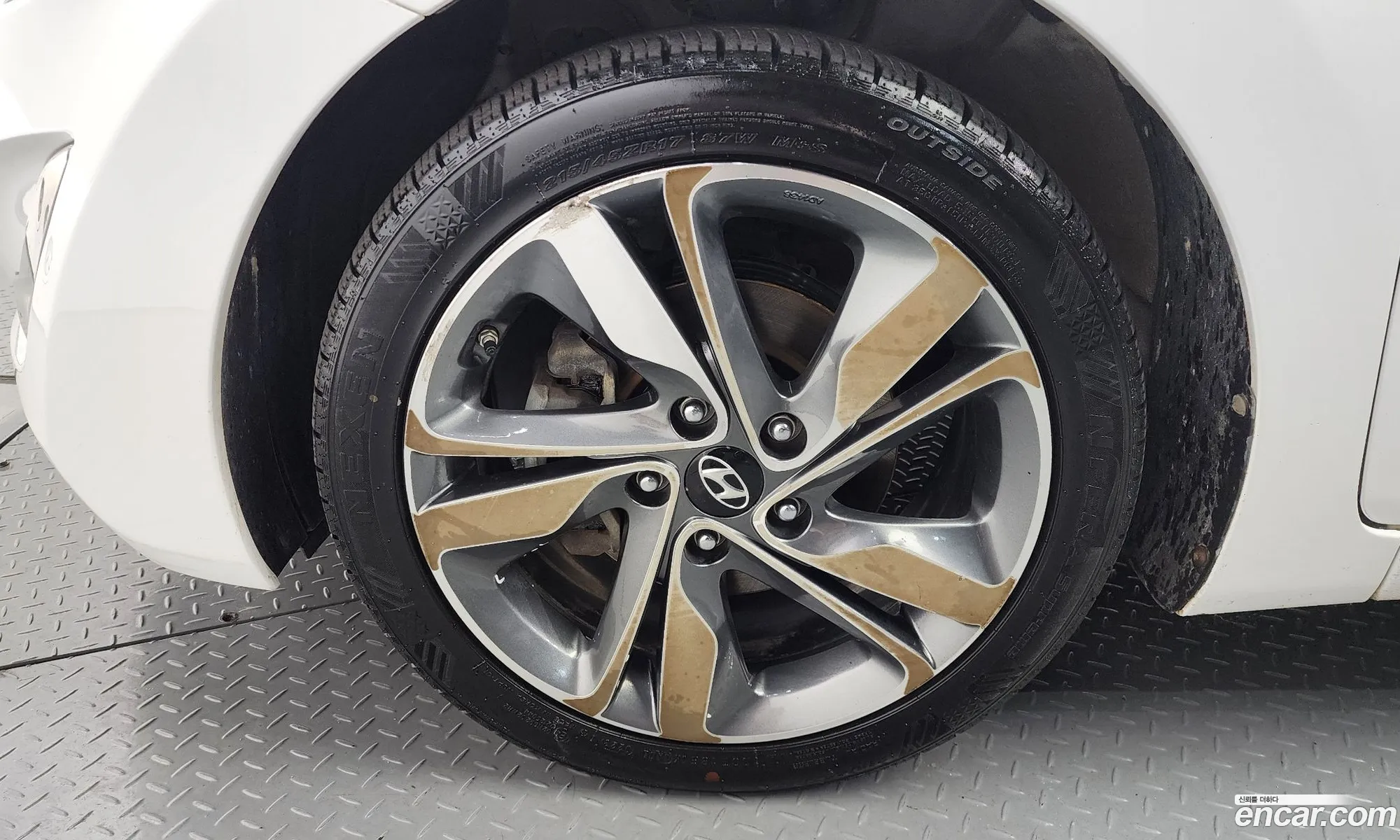 Hyundai Avante 16 Gdi Ten Million Limited 2015 - фотография 12991121