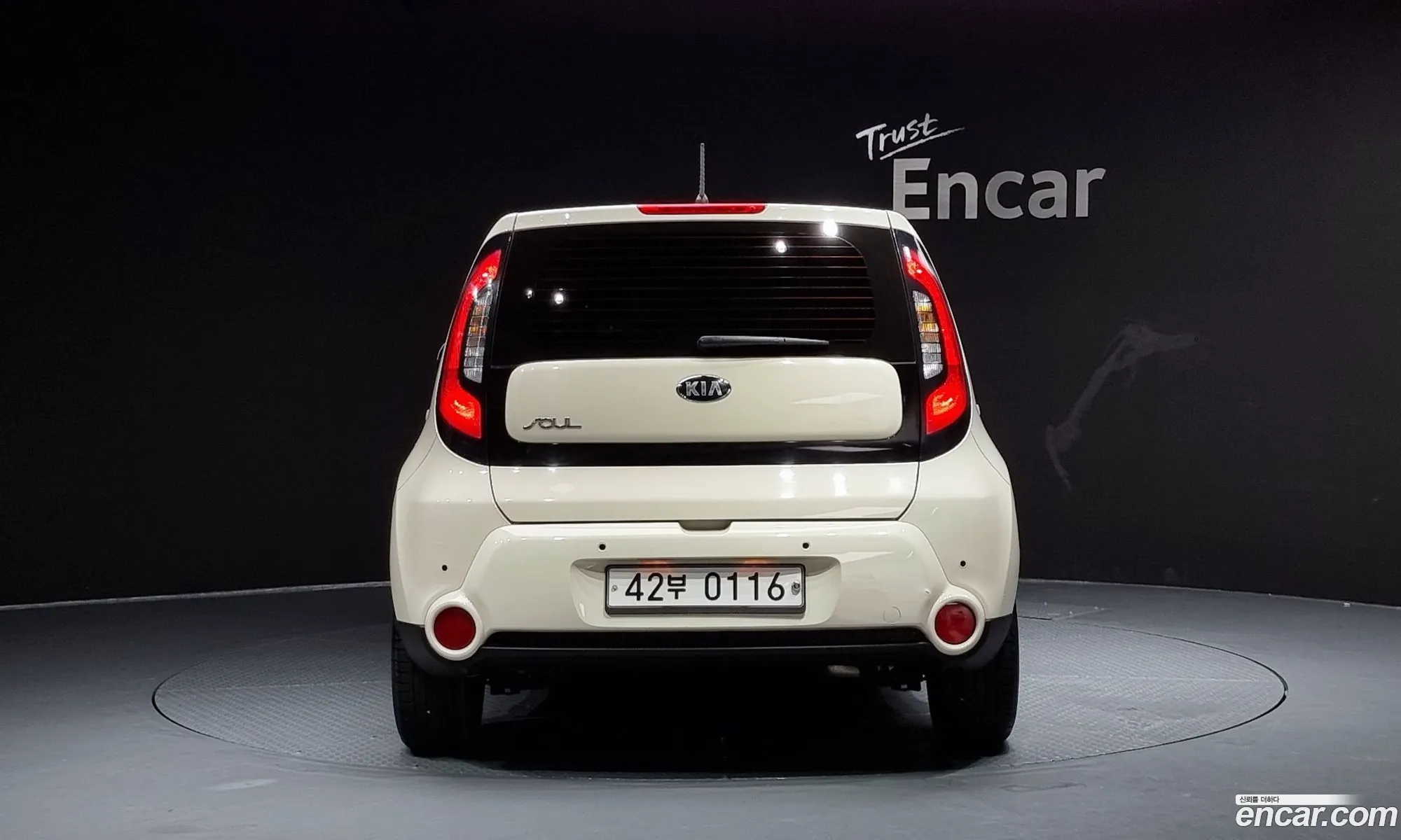 Kia Soul Ii 16 Gdi Luxury 2016 - фотография 12537170