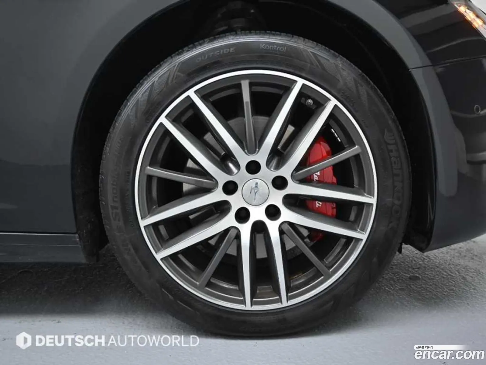 Maserati Ghibli 30 Diesel Granlusso 2020 - фотография 3695769