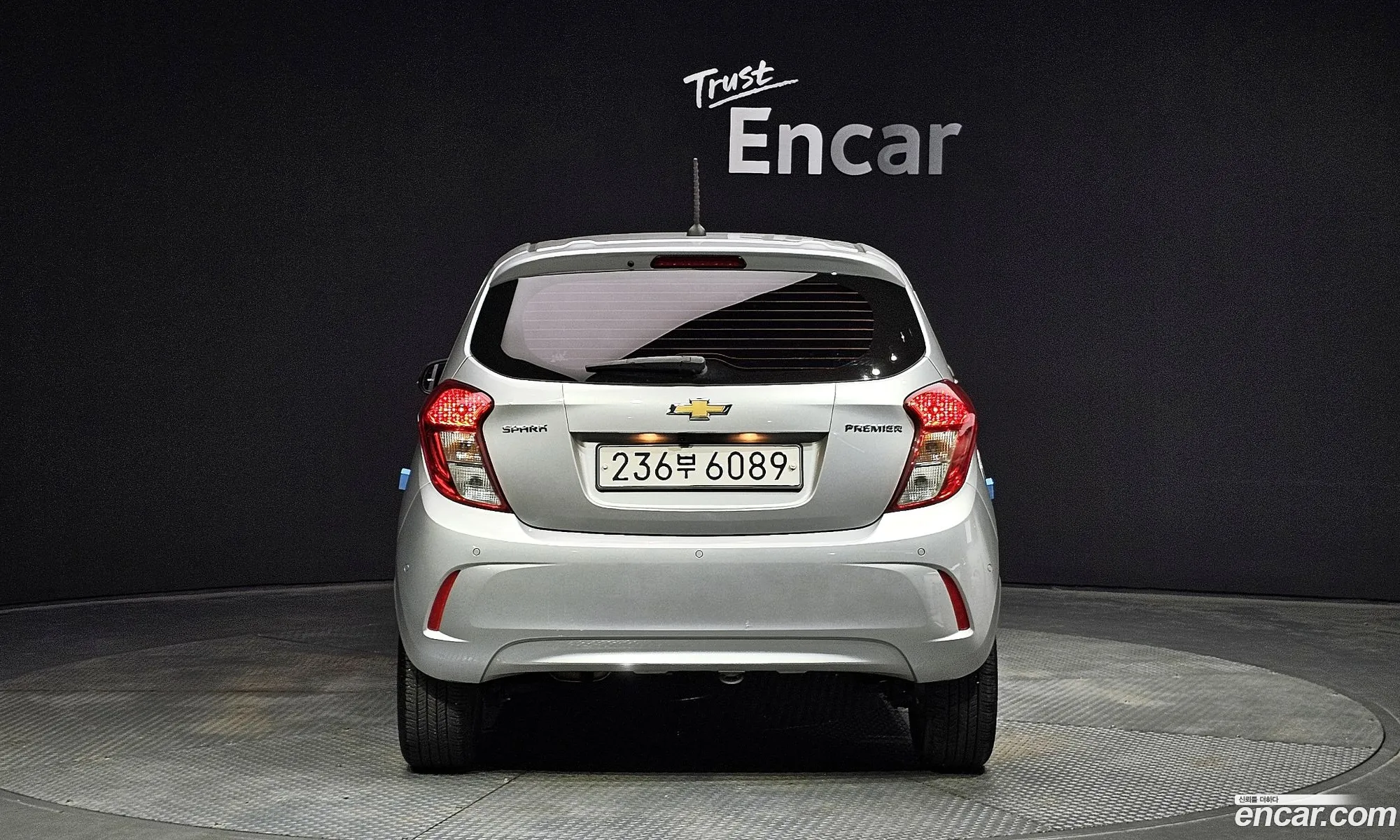Chevrolet Spark Premier 2020 - фотография 5030938
