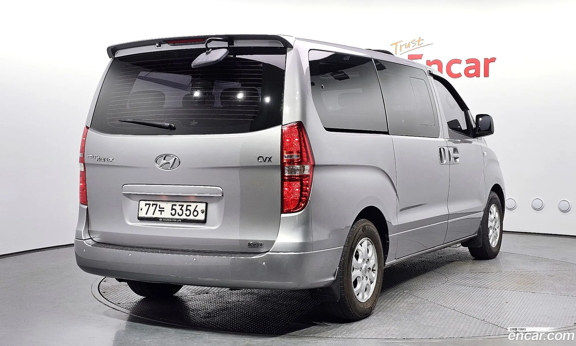 Hyundai Starex 11-Seater Wagon 2011 - фотография 12097193