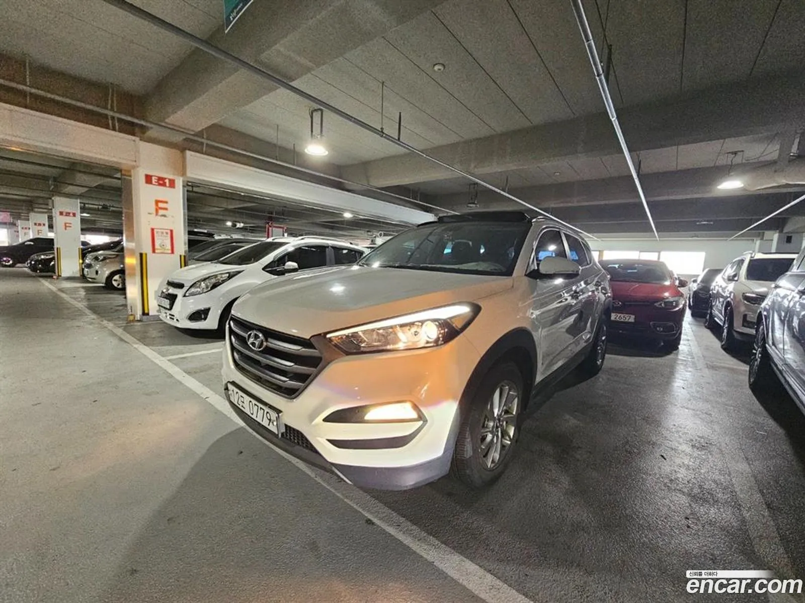 Hyundai Tucson Iii Diesel 17 2Wd 2016 - фотография 17958940