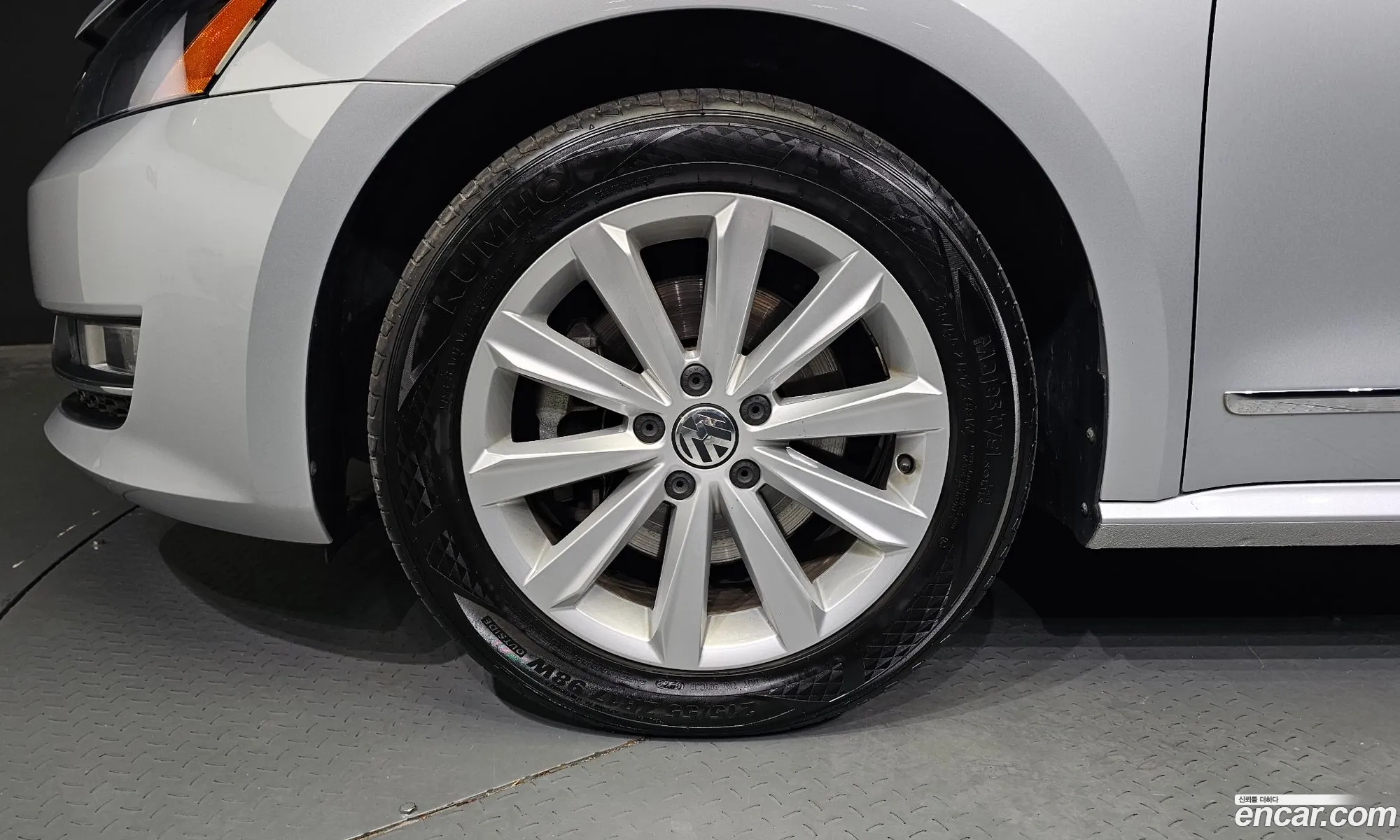 Volkswagen Passat 18Tsi 2015 - фотография 4191401