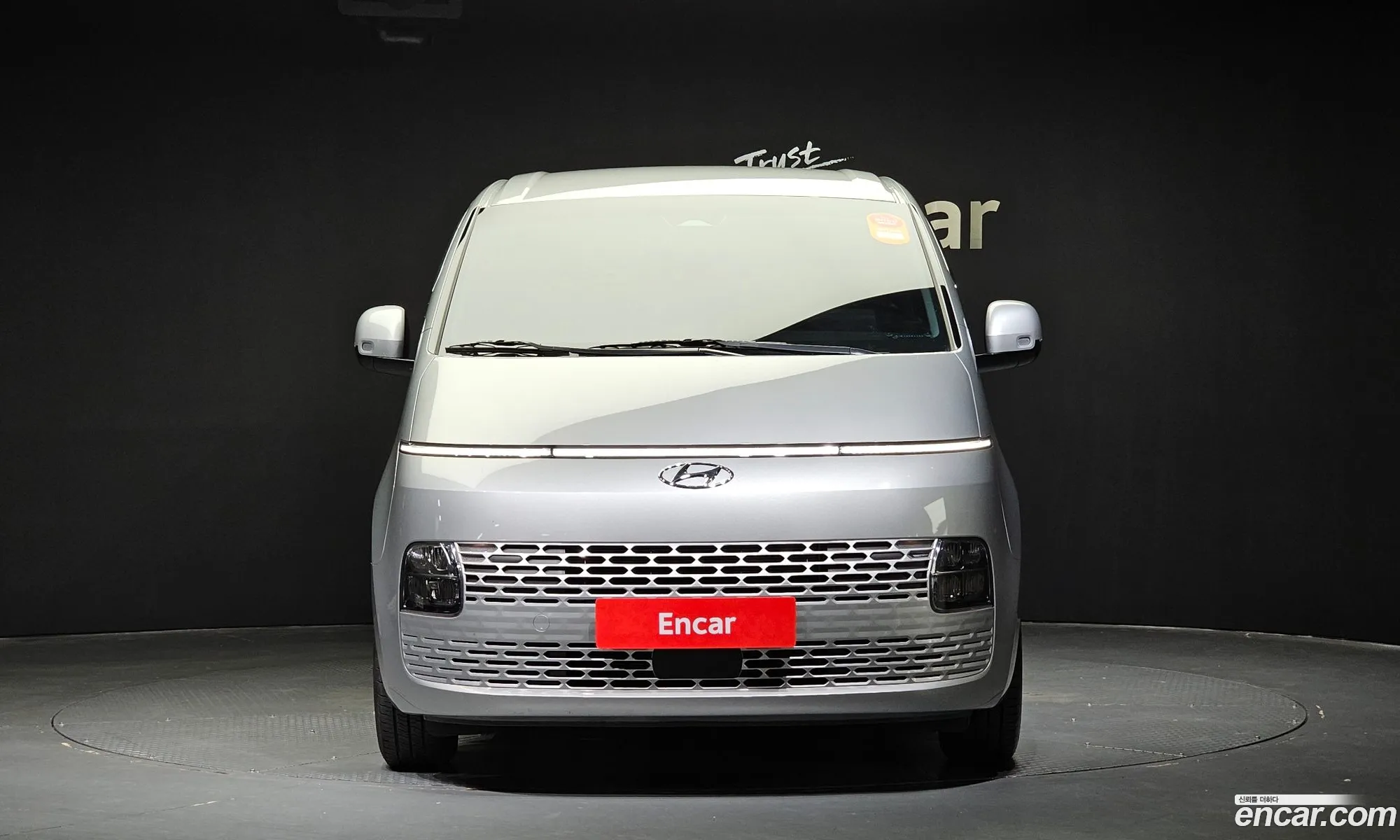 Hyundai Staria L35 Cargo 5-Seater Modern - фотография 11343160