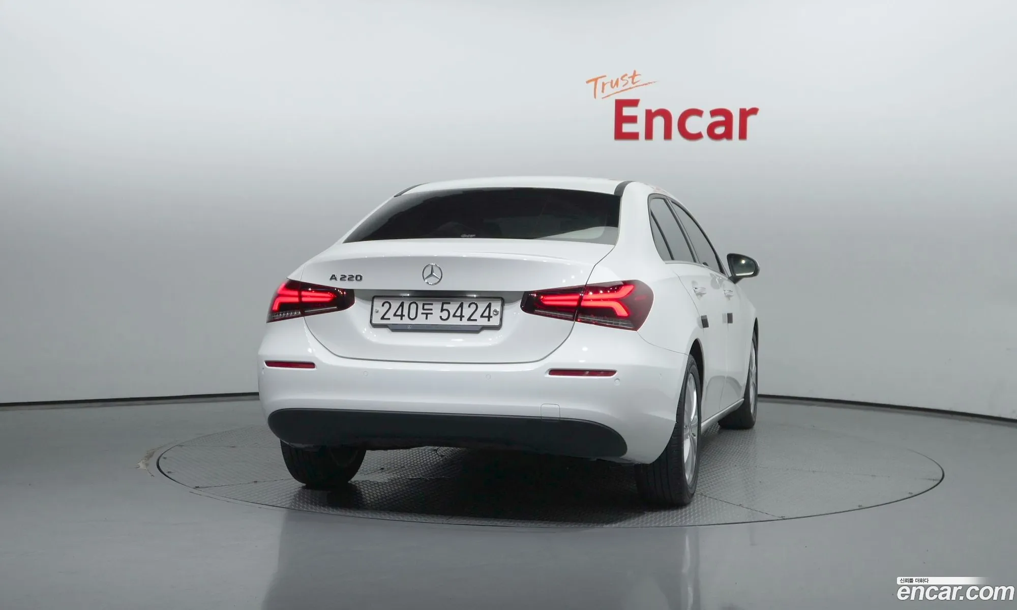 Mercedes-Benz A-Klasse Iv W177 A220 Sedan 2020 - фотография 12692106