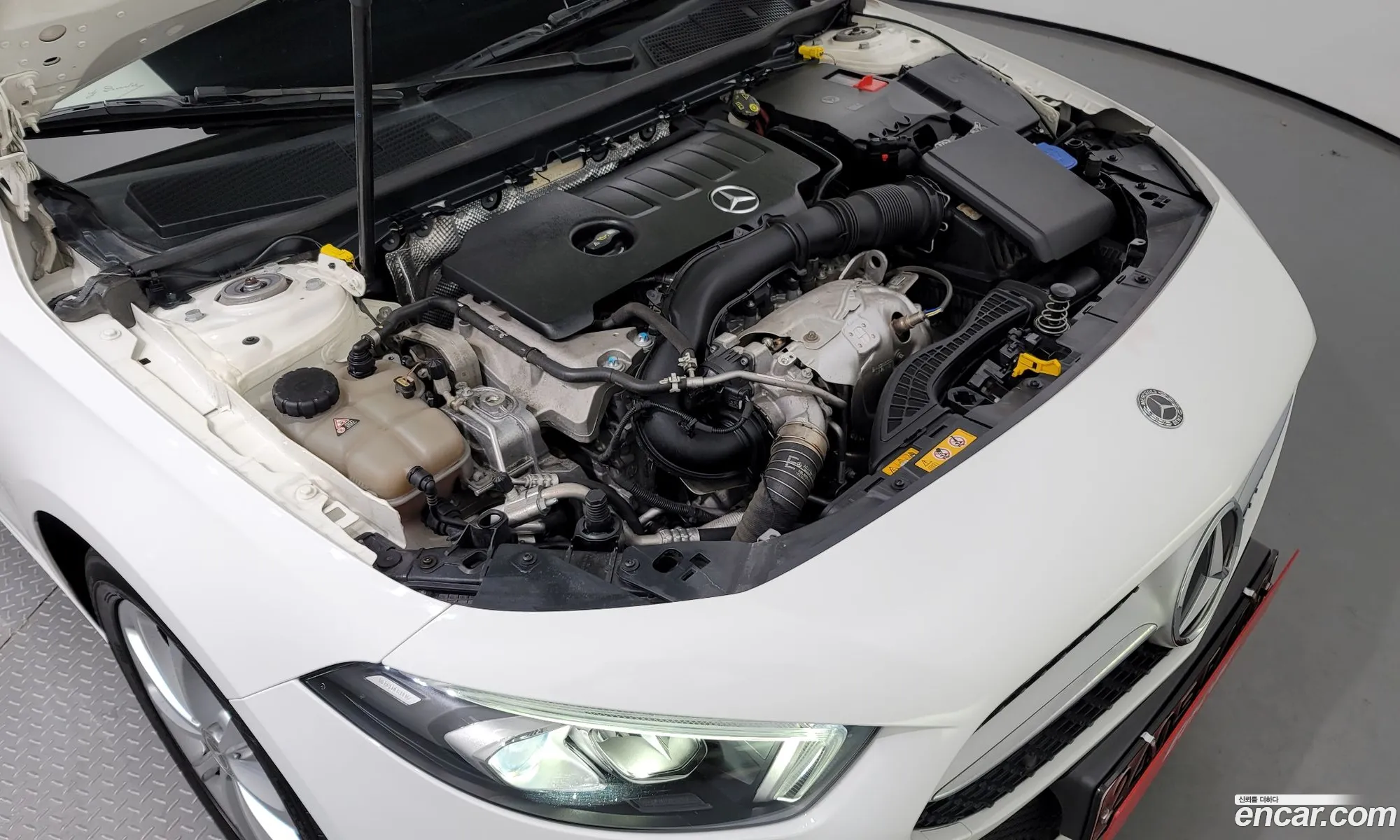 Mercedes-Benz A-Klasse Iv W177 A220 Sedan 2020 - фотография 12692108