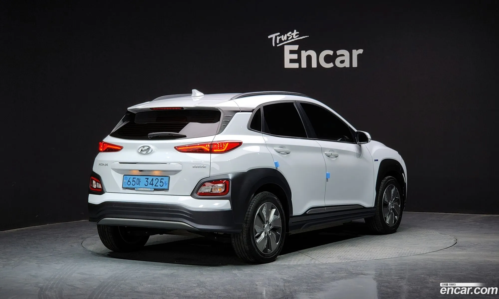 Hyundai Kona I Premium 2019 - фотография 14336098