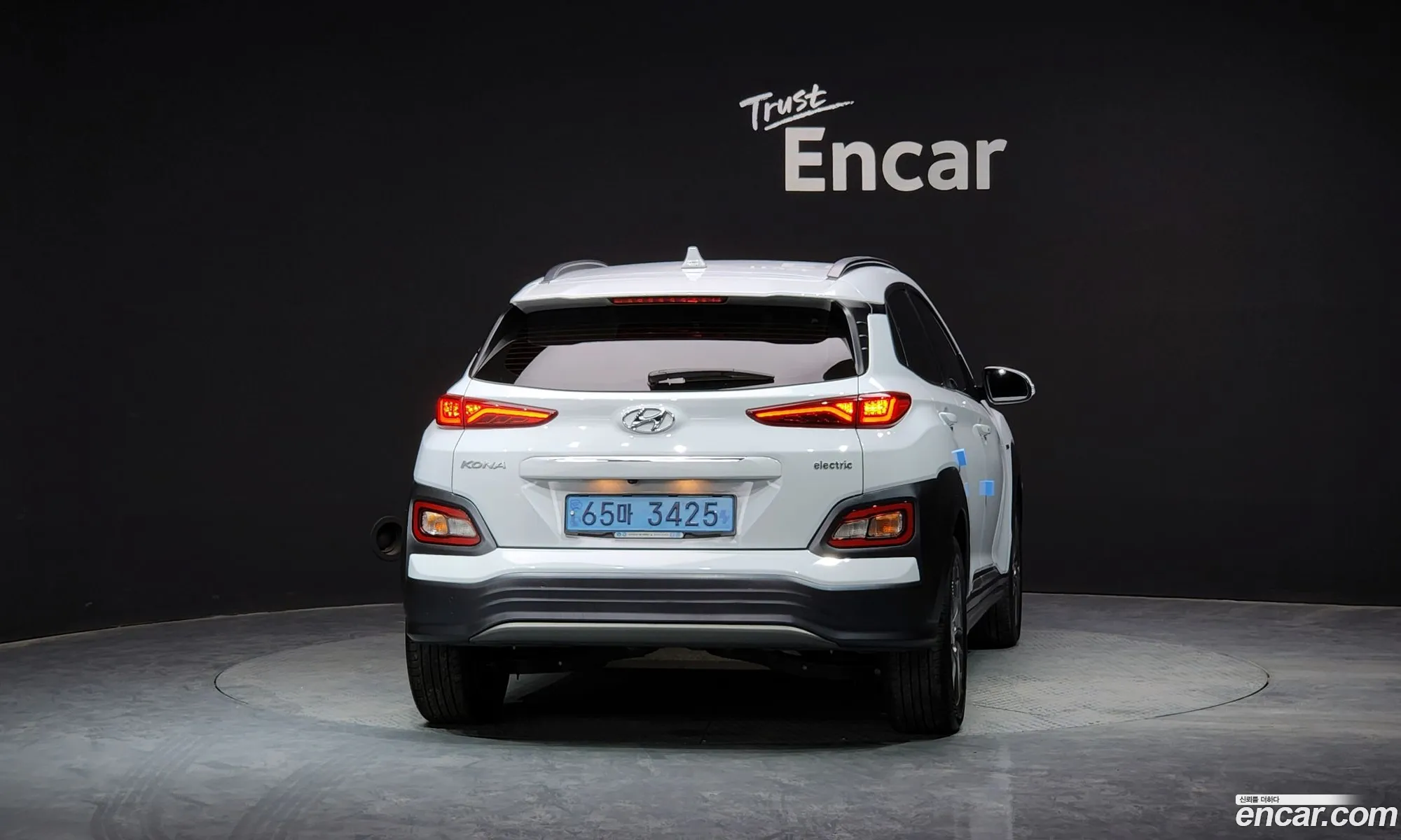 Hyundai Kona I Premium 2019 - фотография 14336100