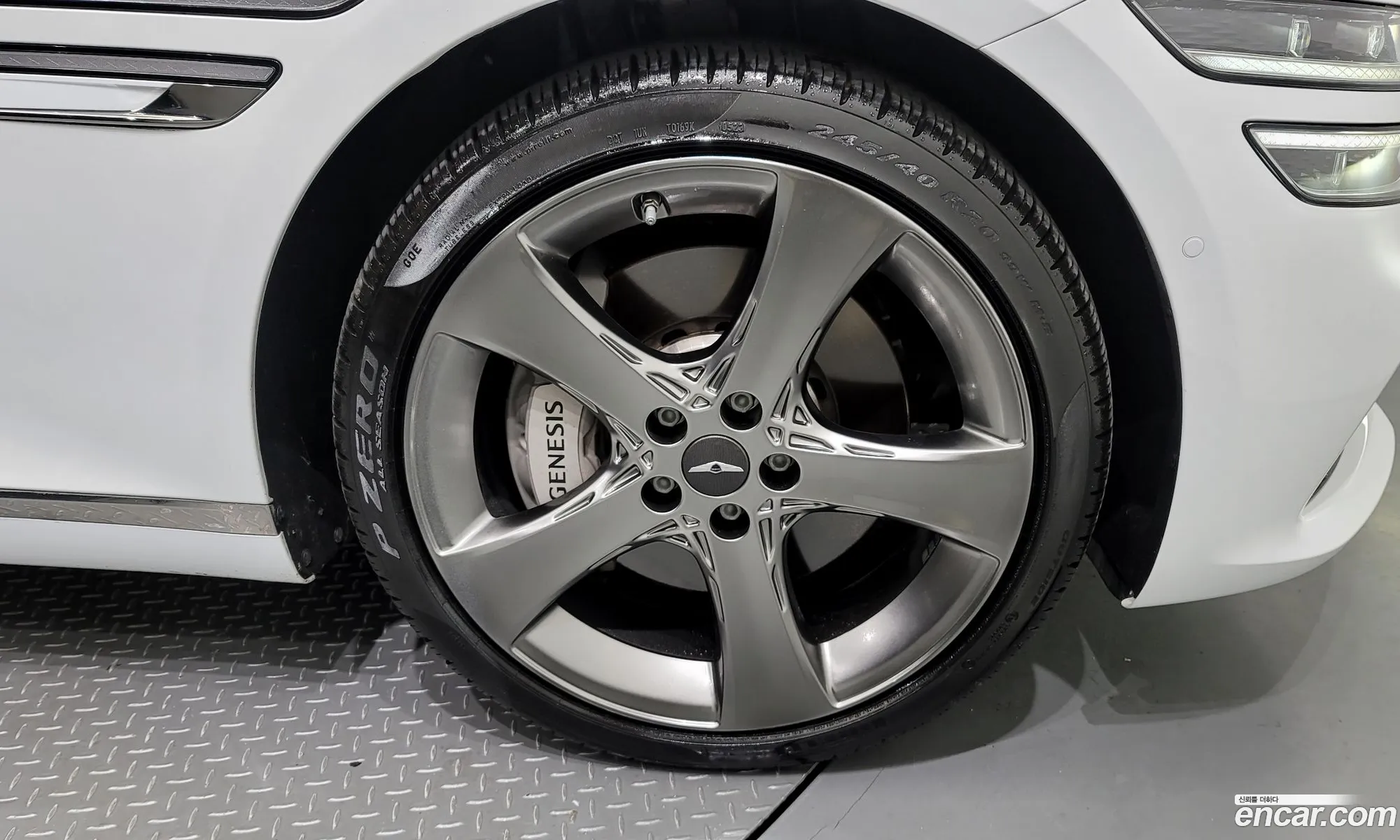 Genesis G80 Gasoline 25 Turbo Awd 2023 - фотография 11807290