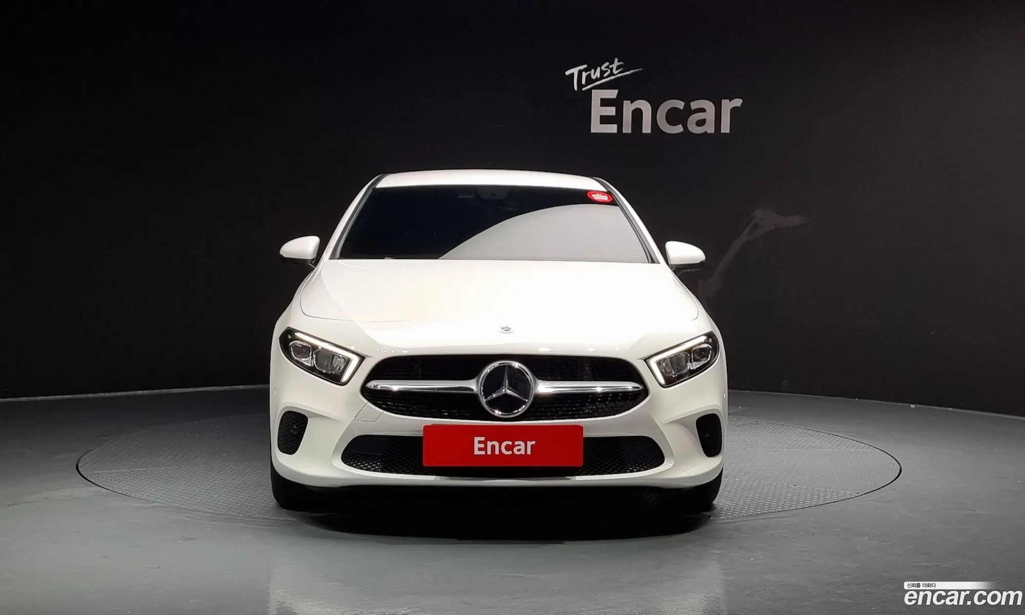 Mercedes A-Class W177 A220 Sedan - фотография 12092274