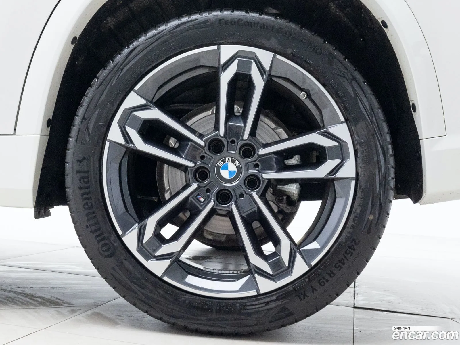 BMW X1 Sdrive 18D M Sports 2023 - фотография 56904