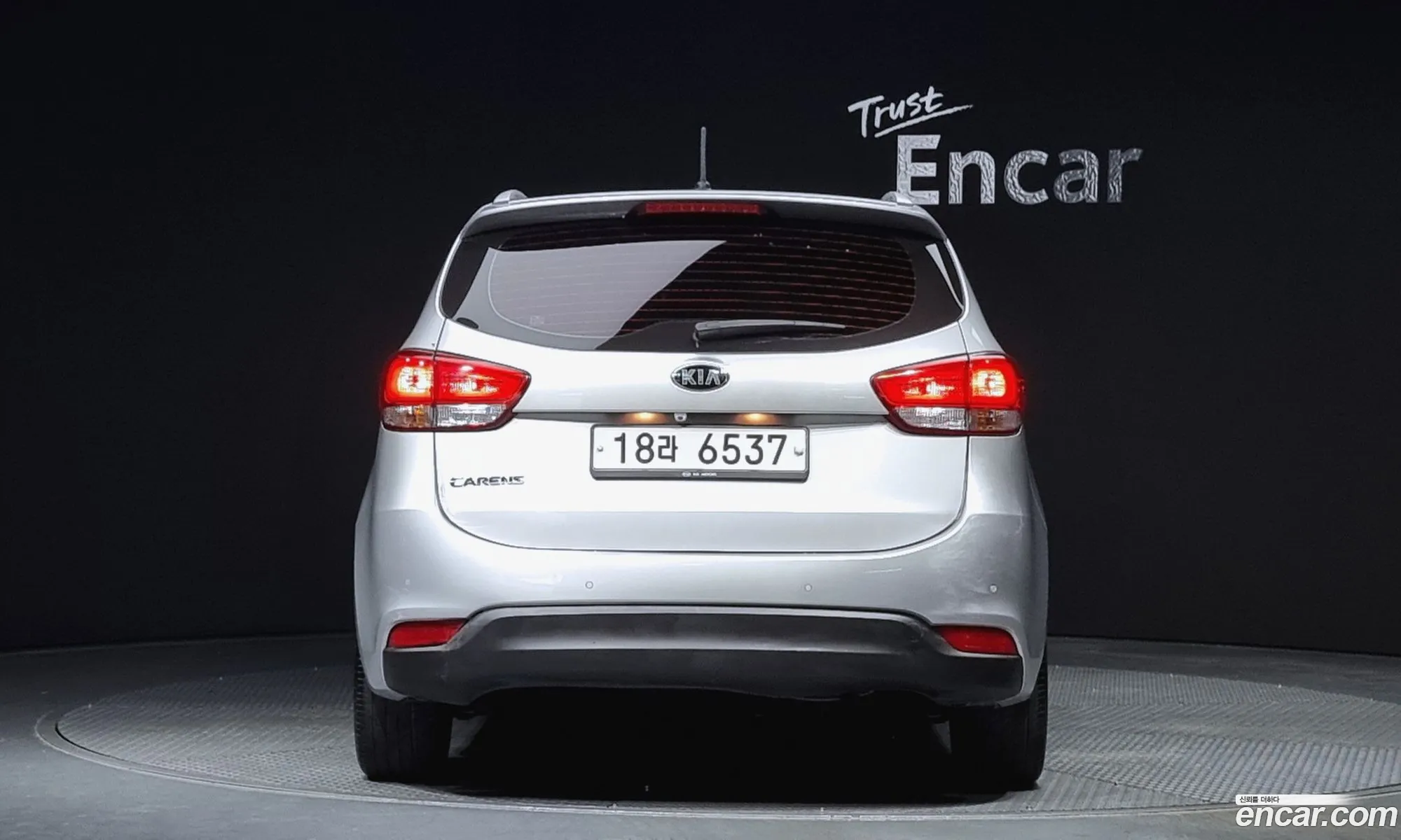 Kia All New Carens 20 Lpi Prestige - фотография 12001038