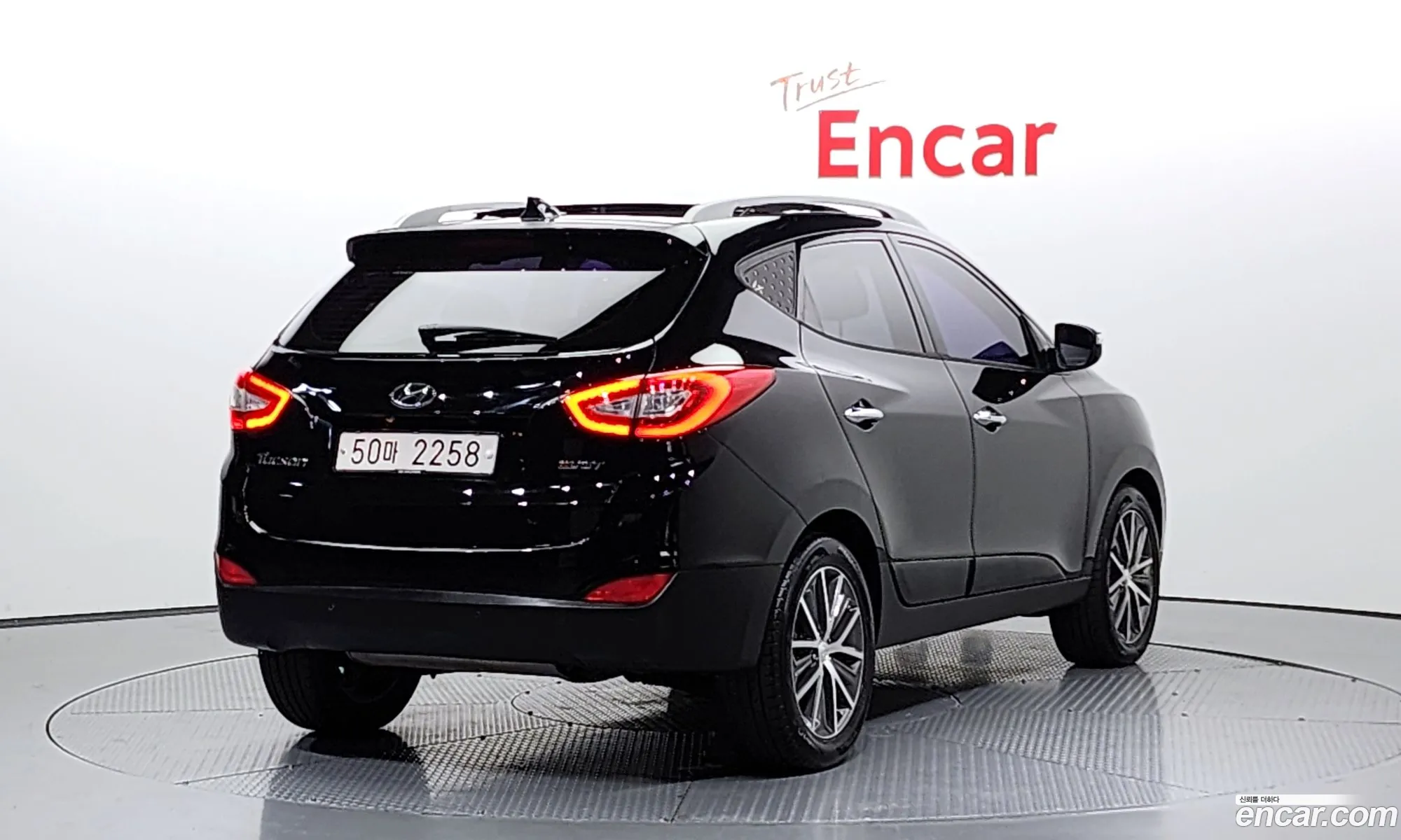 Hyundai Tucson Ii Diesel E-Vgt 2Wd 2014 - фотография 15926077
