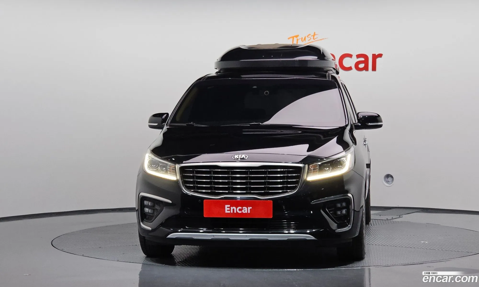 Kia Carnival Iii Gasoline 9-Seater Noblesse 2018 - фотография 12391173