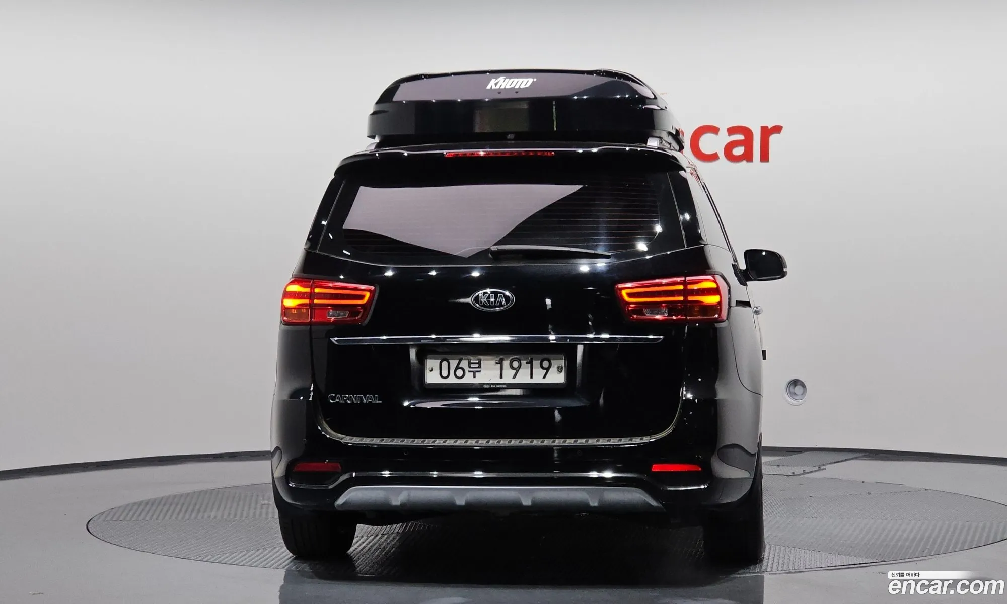 Kia Carnival Iii Gasoline 9-Seater Noblesse 2018 - фотография 12391174
