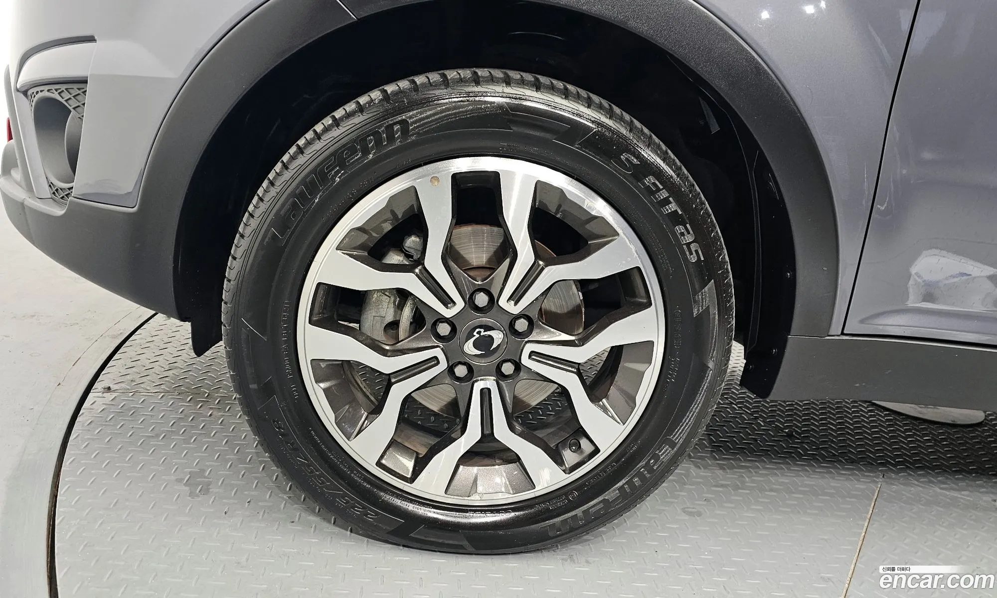 Kg Mobility Ssangyong New Korando C 22 Extreme 2Wd - фотография 8017860