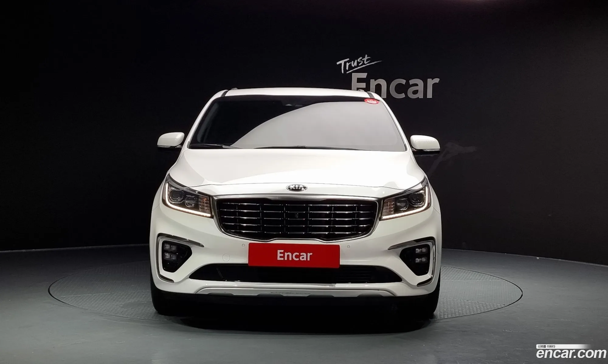 Kia Carnival Iii 9-Seater Noblesse Special 2019 - фотография 15815031