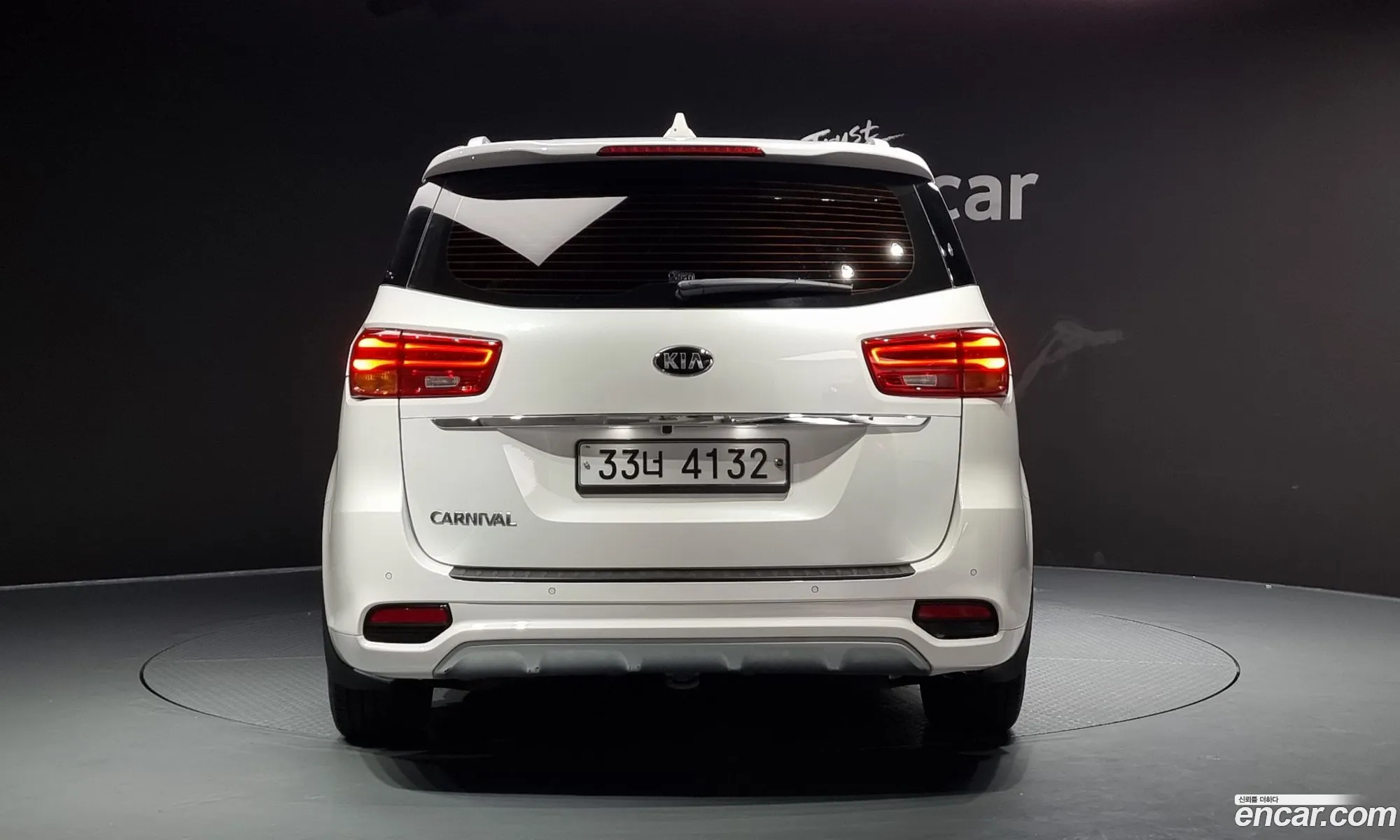 Kia Carnival Iii 9-Seater Noblesse Special 2019 - фотография 15815033