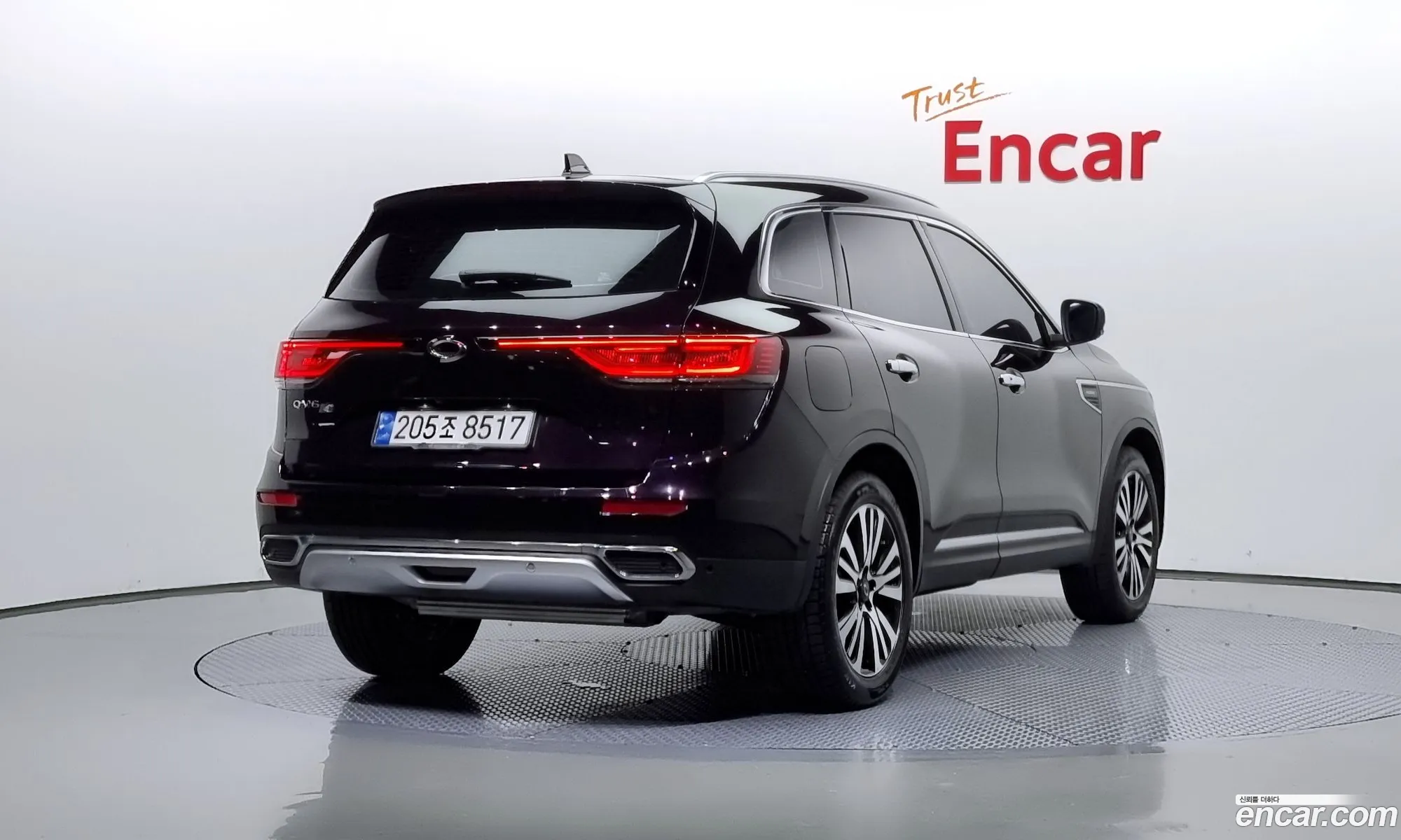 Renault Samsung Qm6 20 Lpe Premier 2Wd 2023 - фотография 3122401