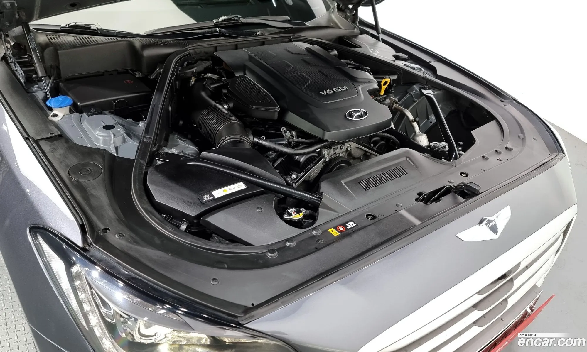 Hyundai Genesis Ii G330 Premium Awd 2016 - фотография 12169343