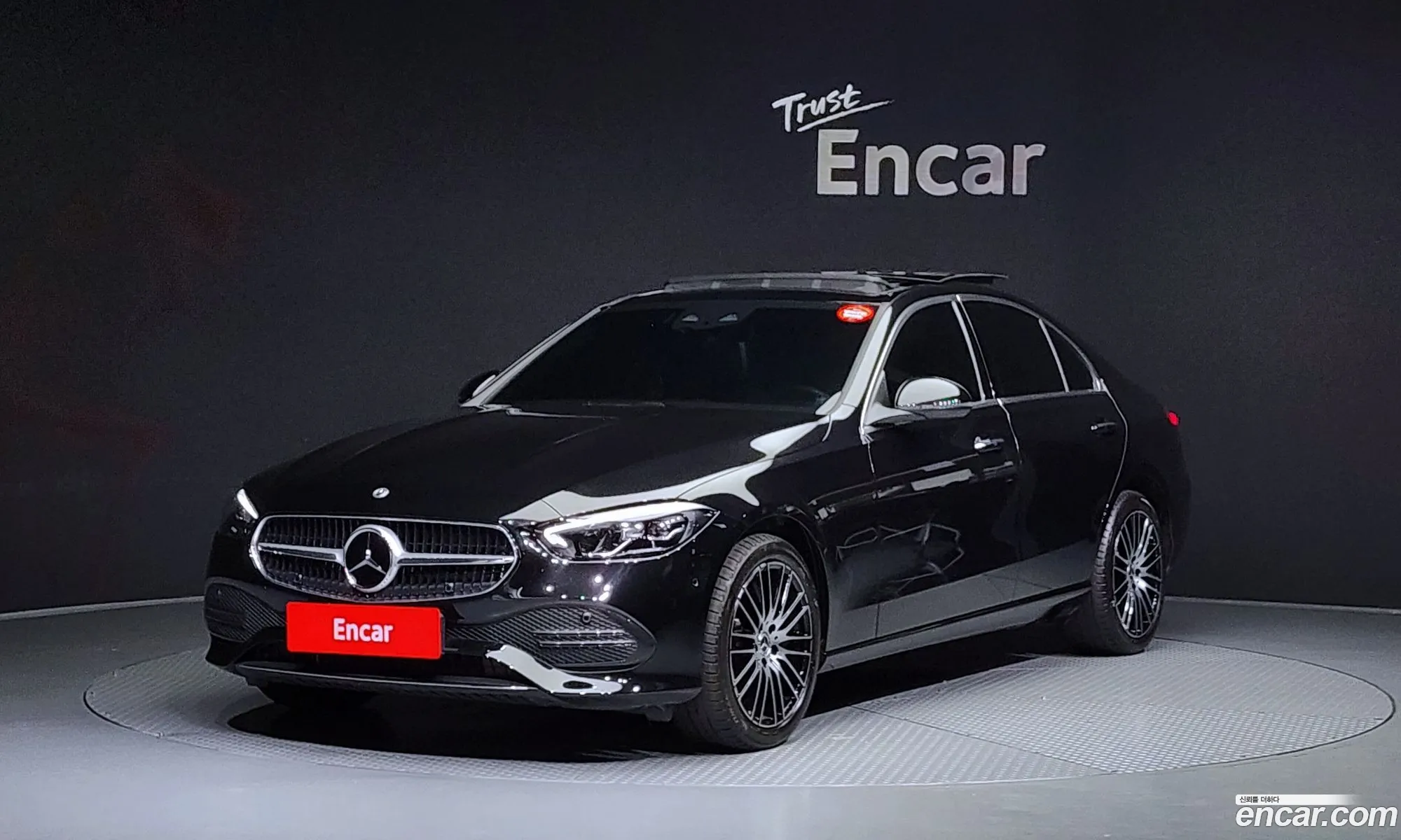 Mercedes-Benz C-Klasse C200 Avant Garde 2023 - фотография 12192922