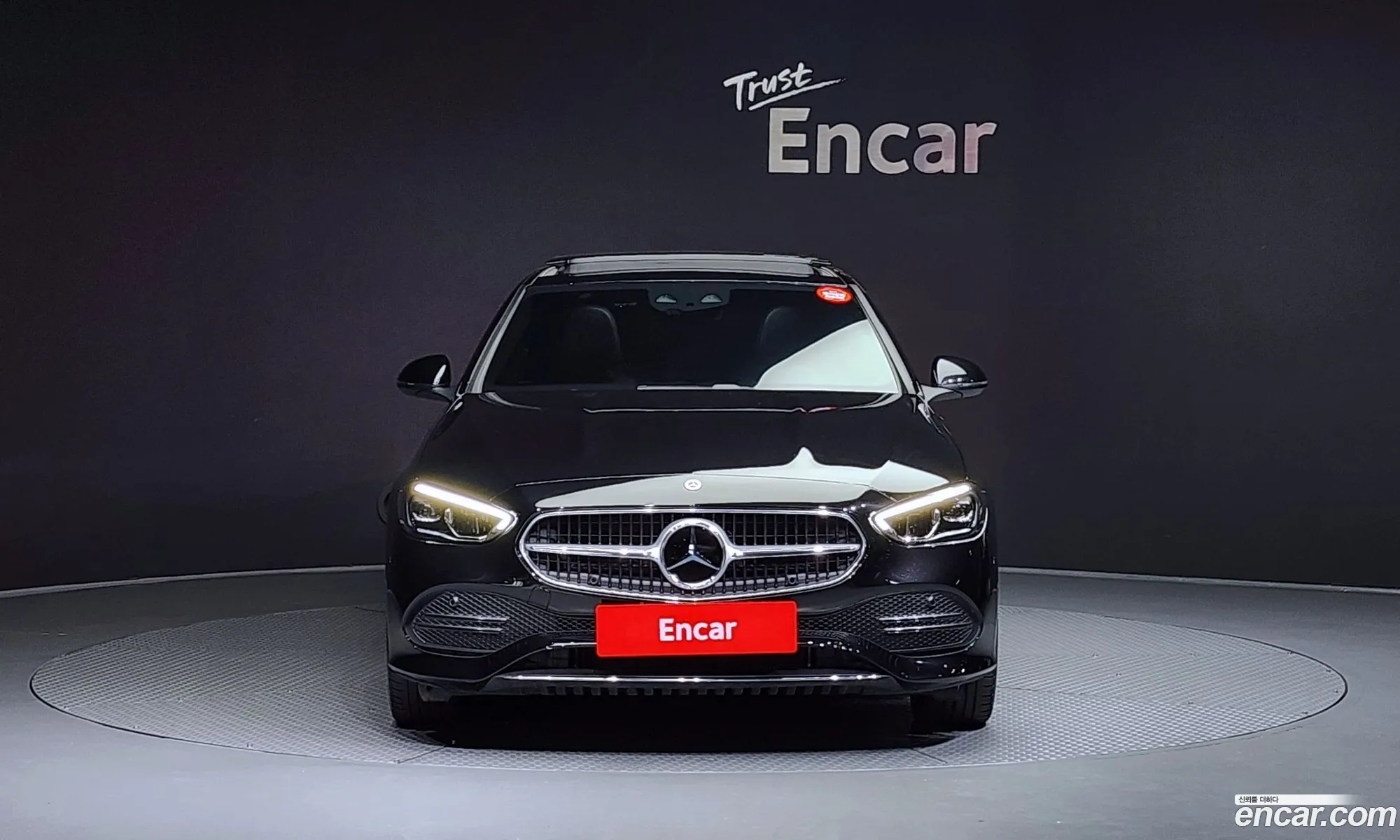 Mercedes-Benz C-Klasse C200 Avant Garde 2023 - фотография 12192924