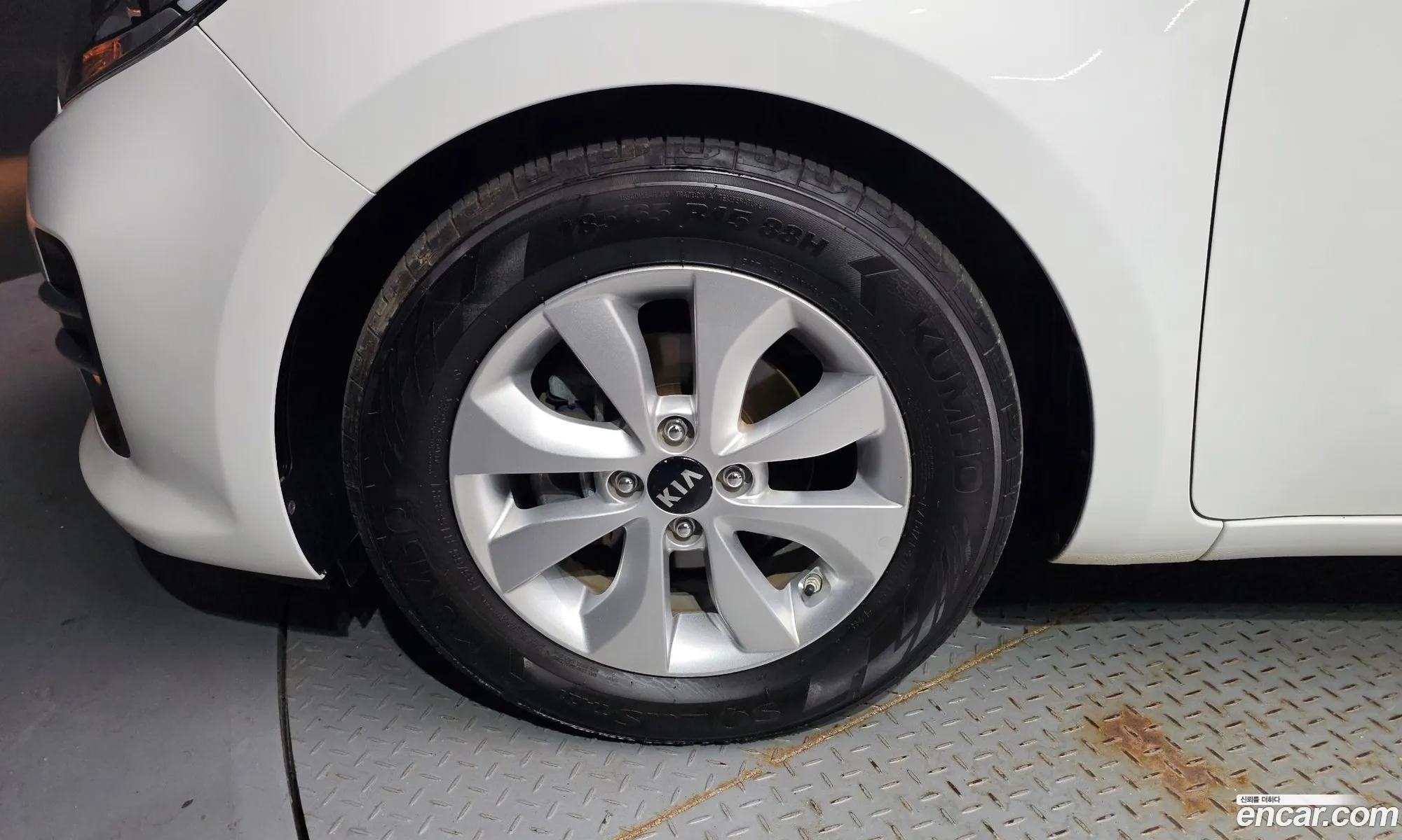Kia The New Pride 5Dr 16 Gdi Luxury - фотография 11409004